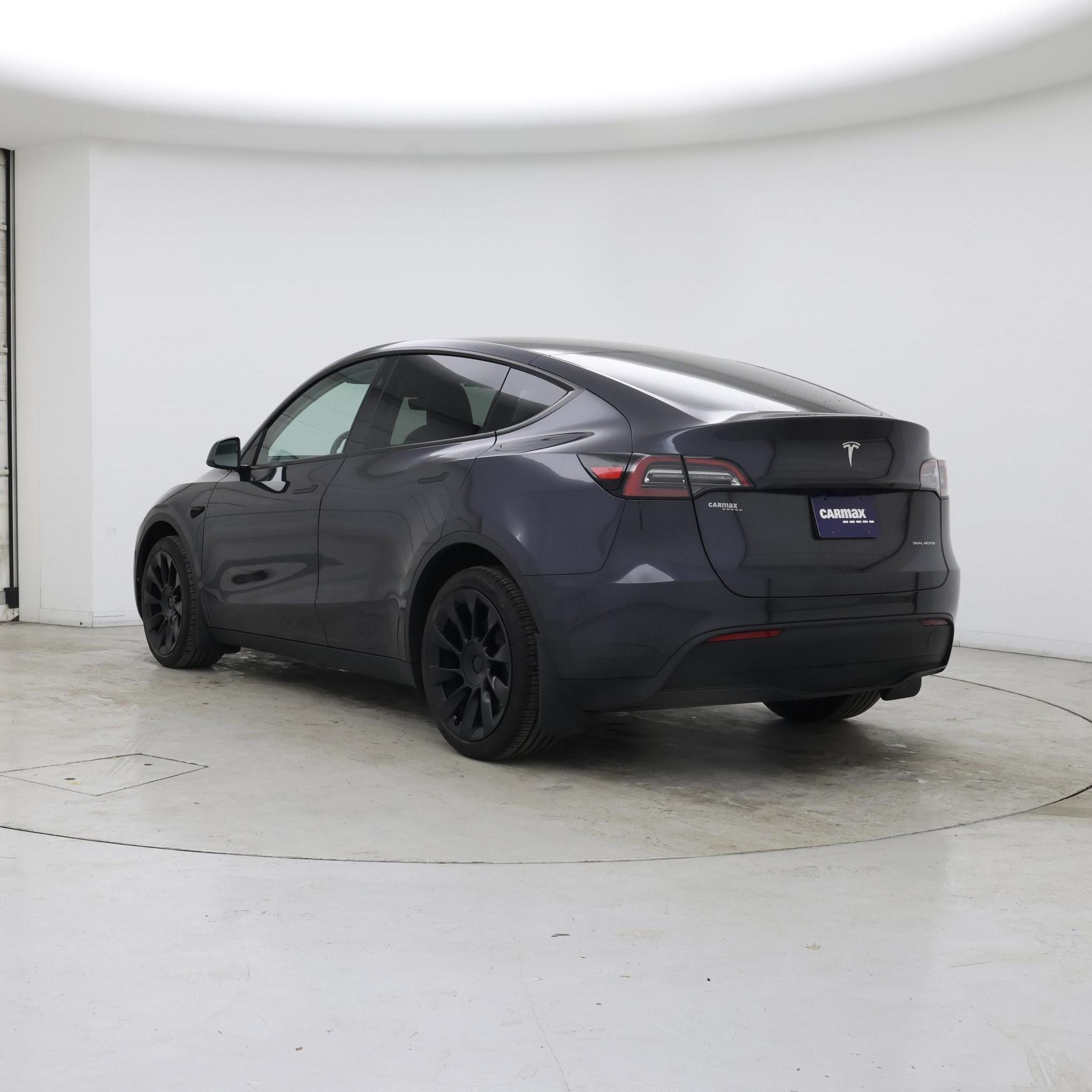 Thumbnail: 2024 Tesla Model Y - 2