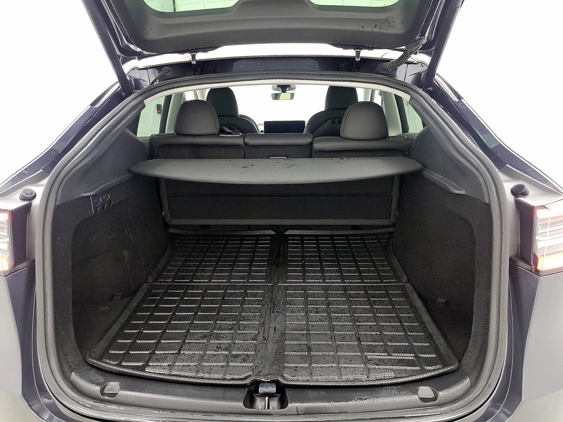 Thumbnail: 2024 Tesla Model Y - 19