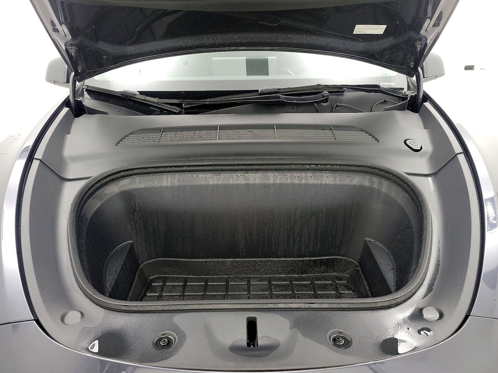 2024 Tesla Model Y Long Range - Photo 21