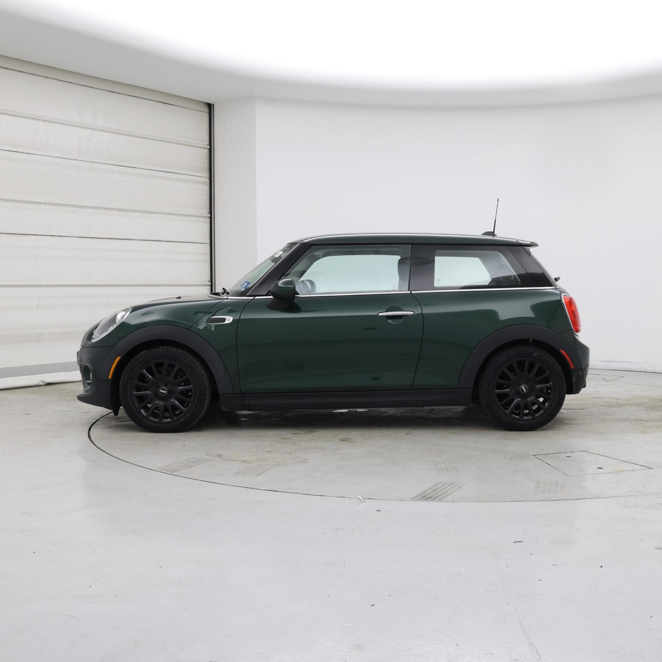 Thumbnail: 2018 MINI Cooper Hardtop - 3