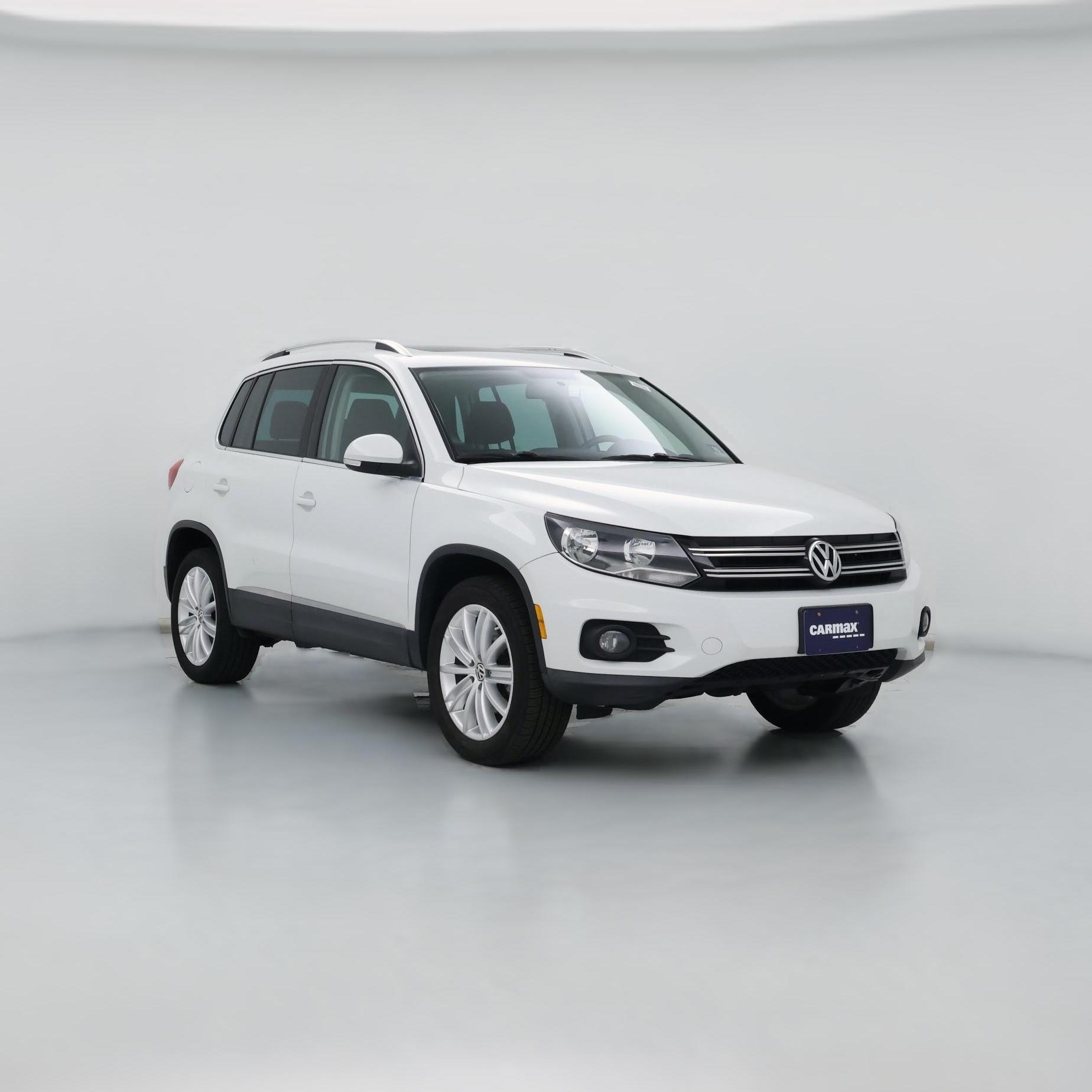 Thumbnail: 2015 Volkswagen Tiguan - 1