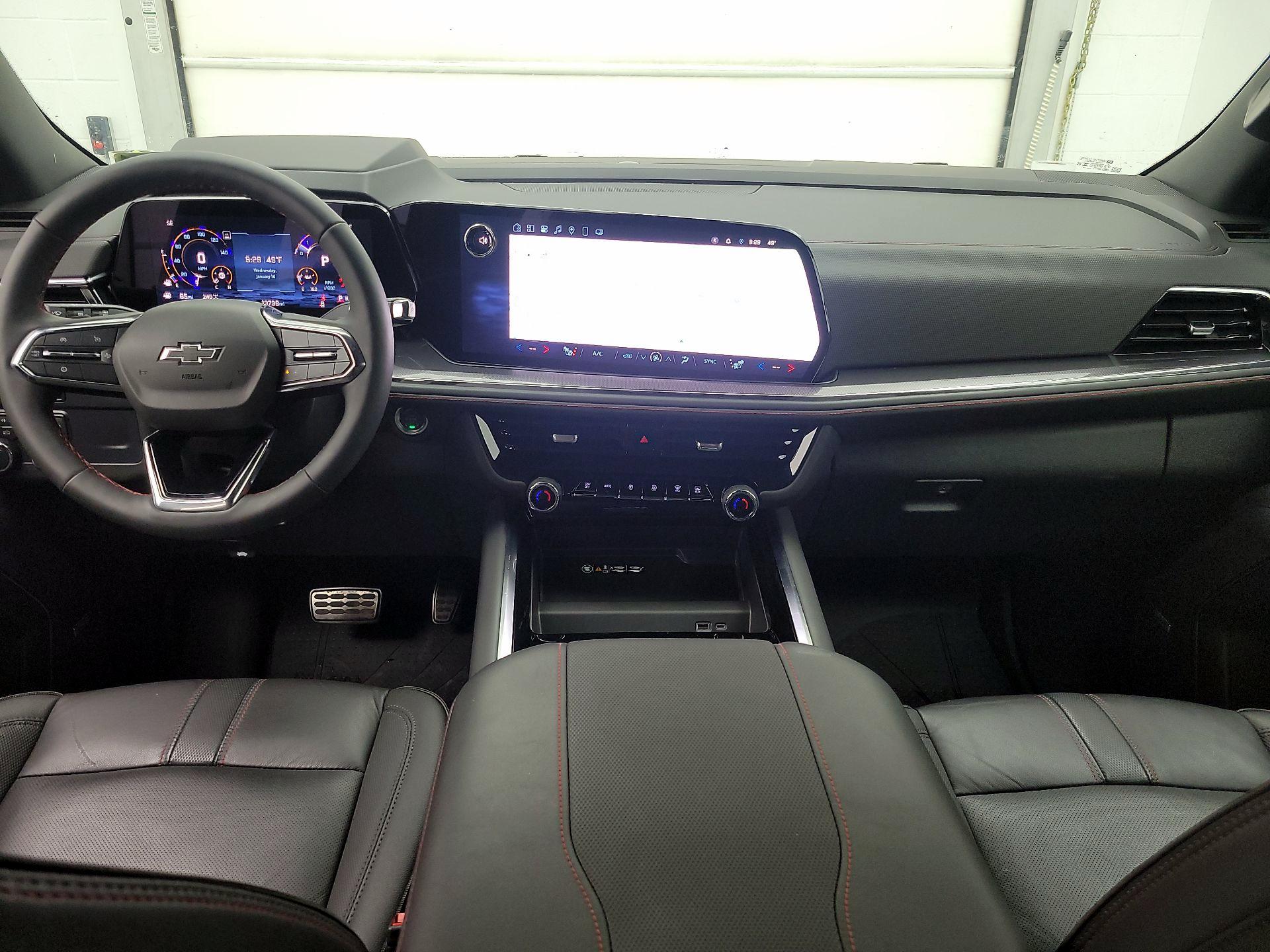 Thumbnail: 2025 Chevrolet Tahoe - 9