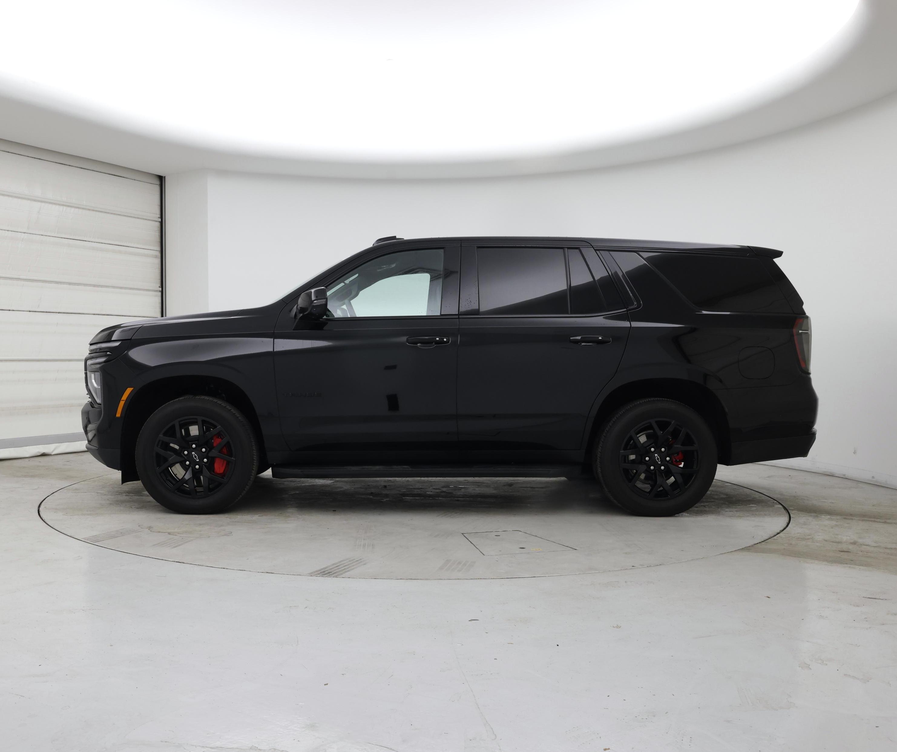 Thumbnail: 2025 Chevrolet Tahoe - 3