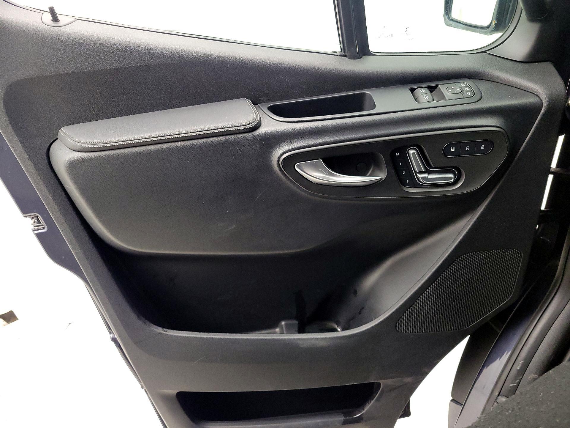 Thumbnail: 2021 Mercedes-Benz Sprinter - 12