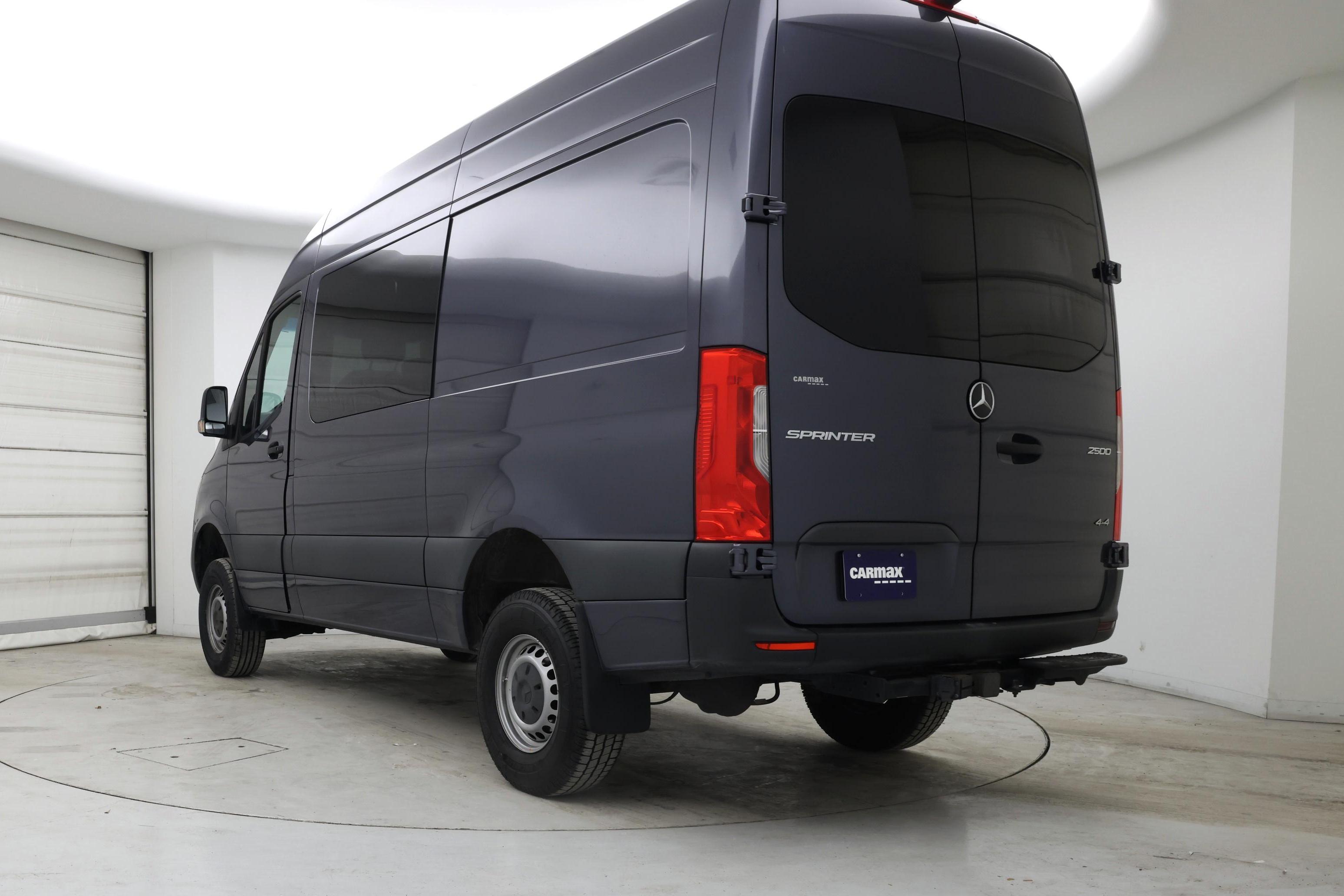 Thumbnail: 2021 Mercedes-Benz Sprinter - 2