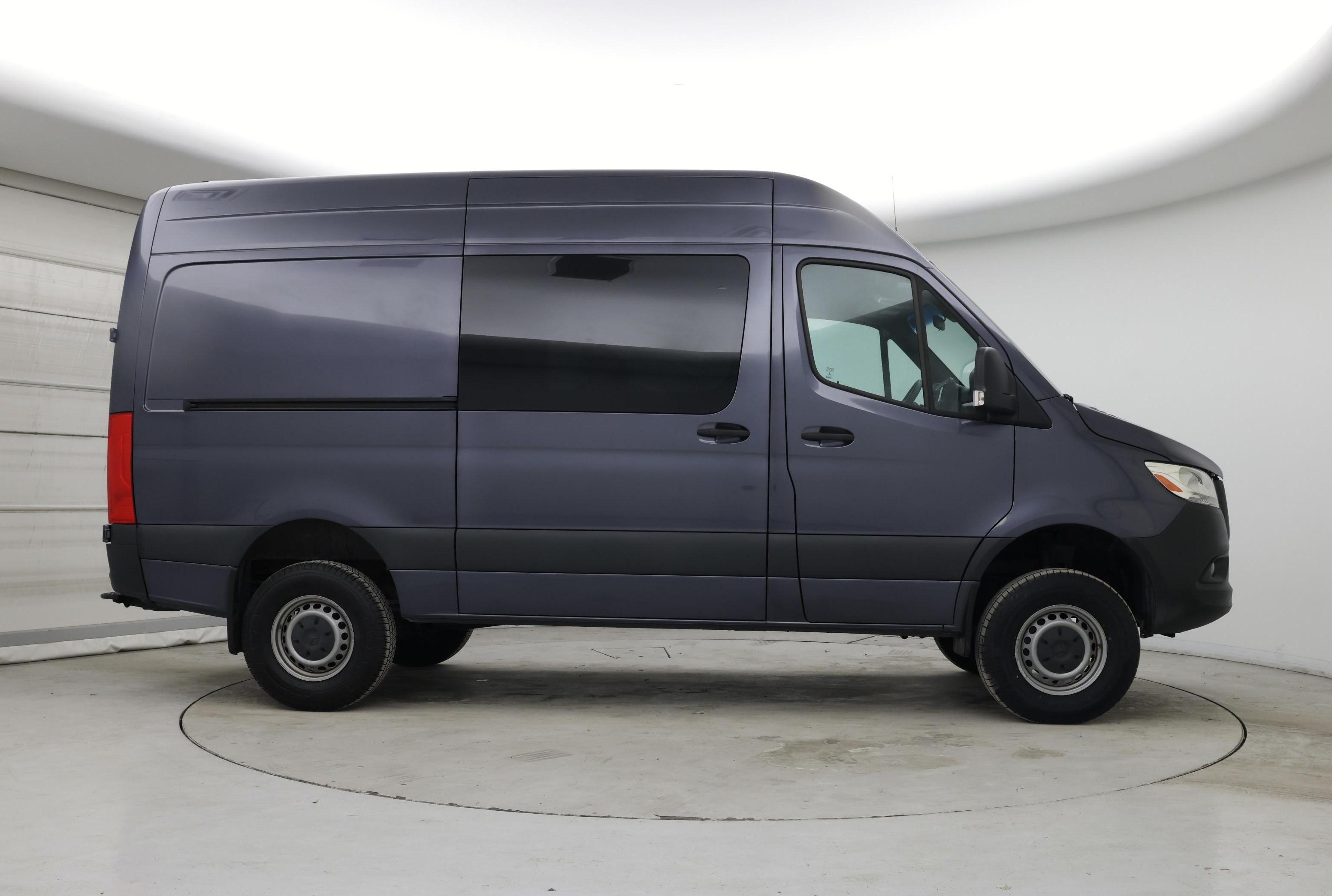 Thumbnail: 2021 Mercedes-Benz Sprinter - 7