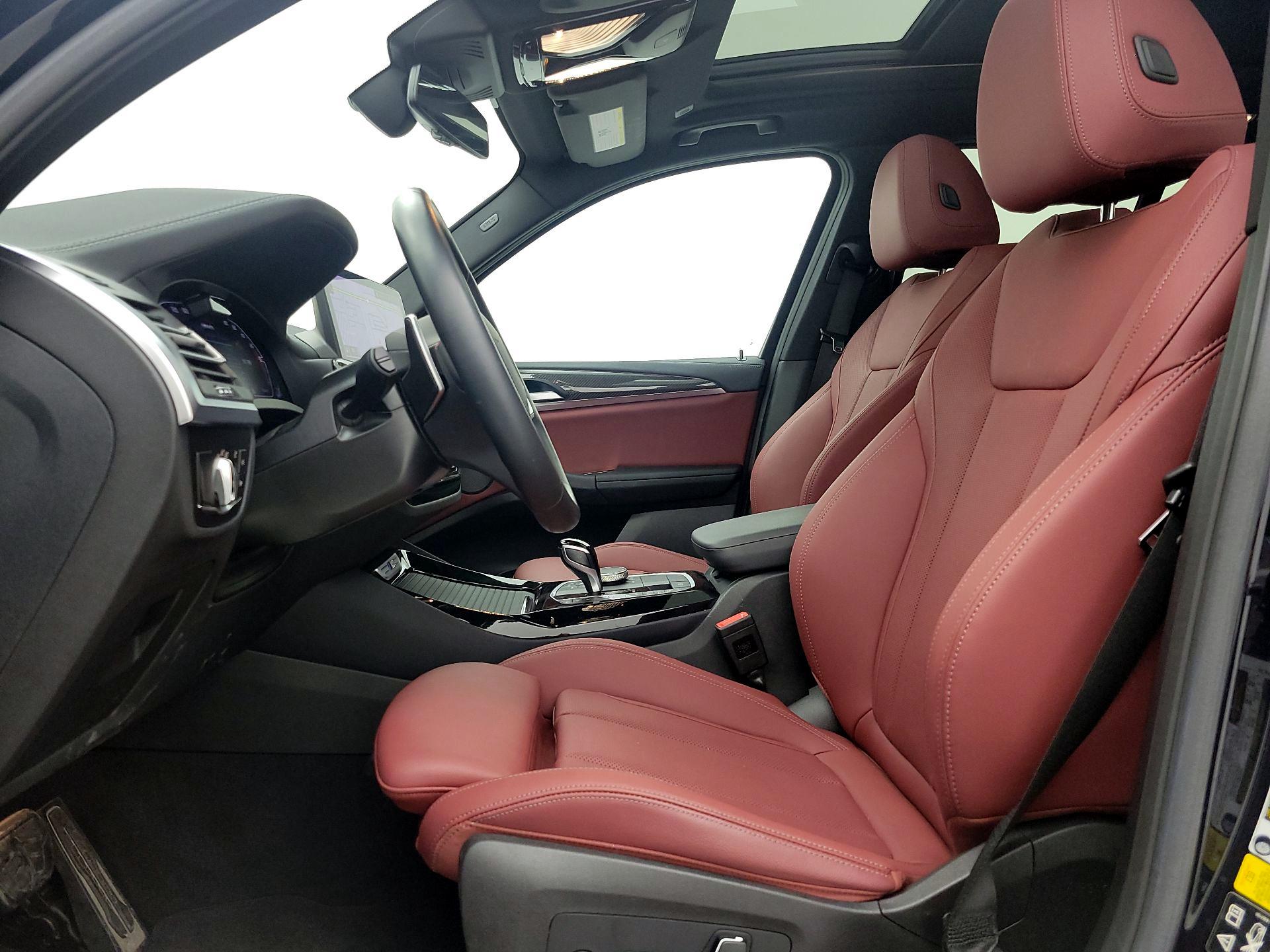 Thumbnail: 2024 BMW X3 - 11