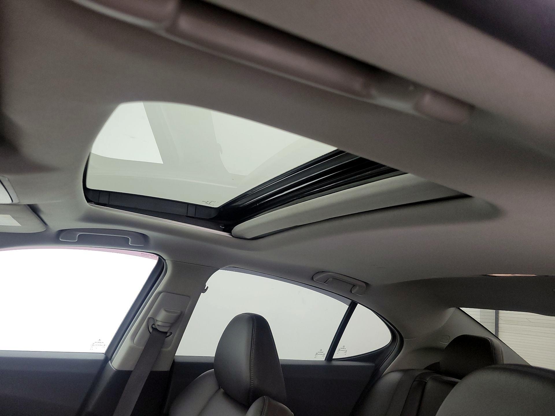 Thumbnail: 2019 Acura TLX - 18