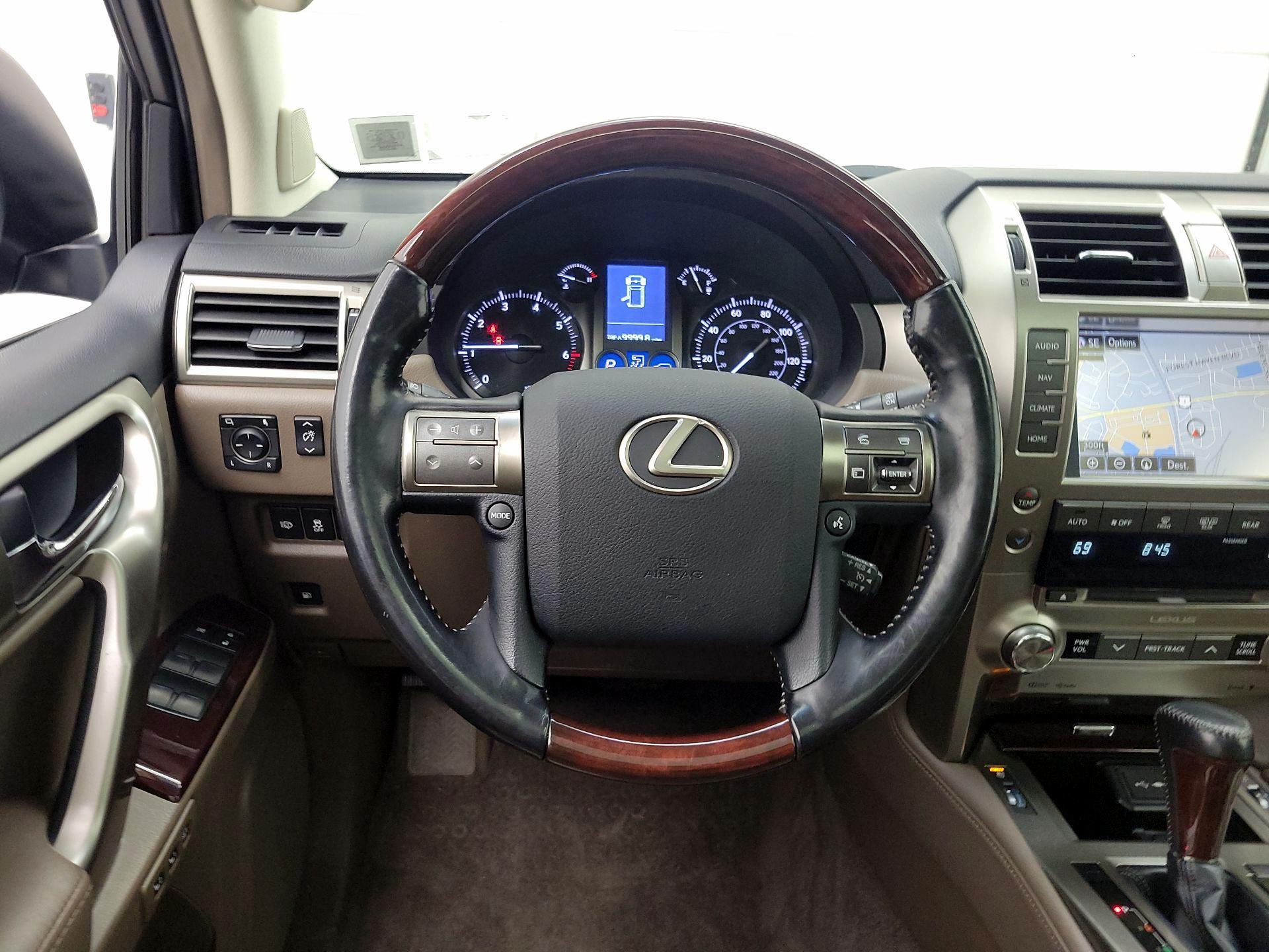 Thumbnail: 2018 Lexus GX - 10
