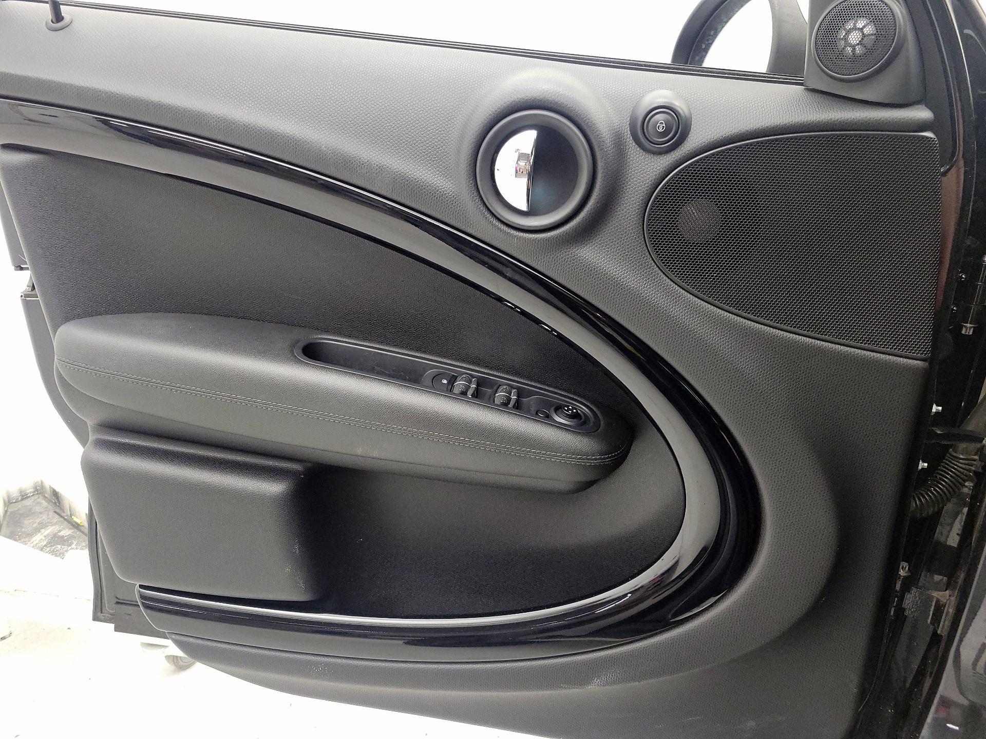 Thumbnail: 2016 MINI Cooper Countryman - 12