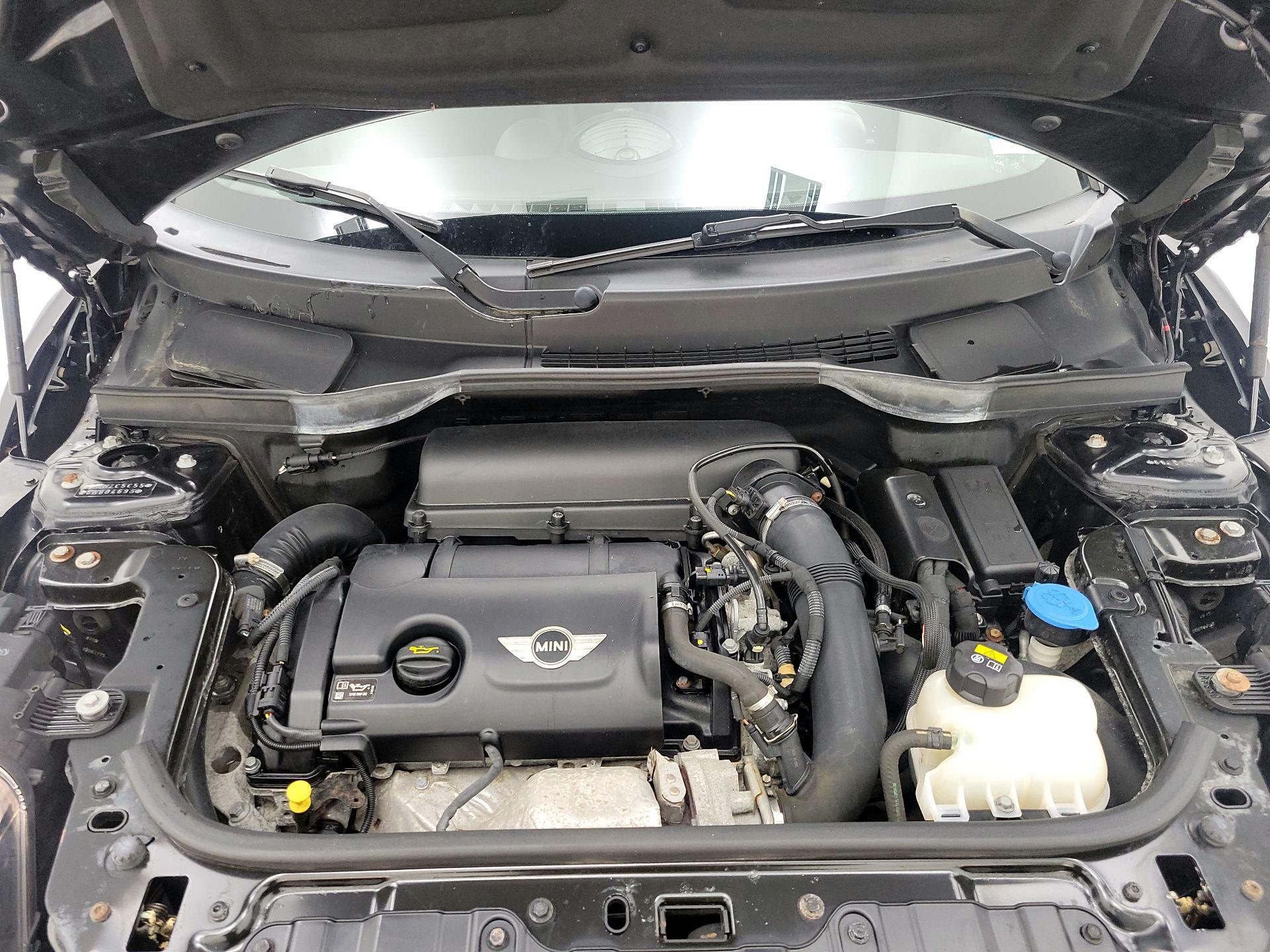 Thumbnail: 2016 MINI Cooper Countryman - 19