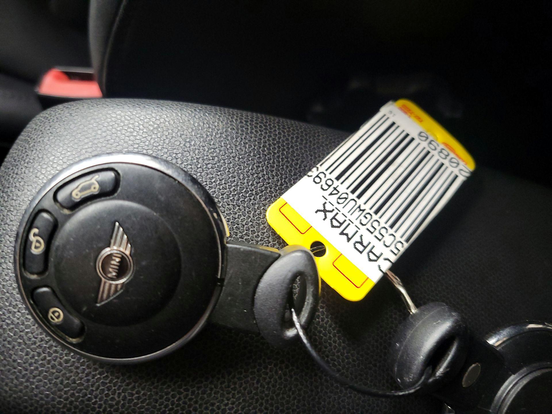 Thumbnail: 2016 MINI Cooper Countryman - 20