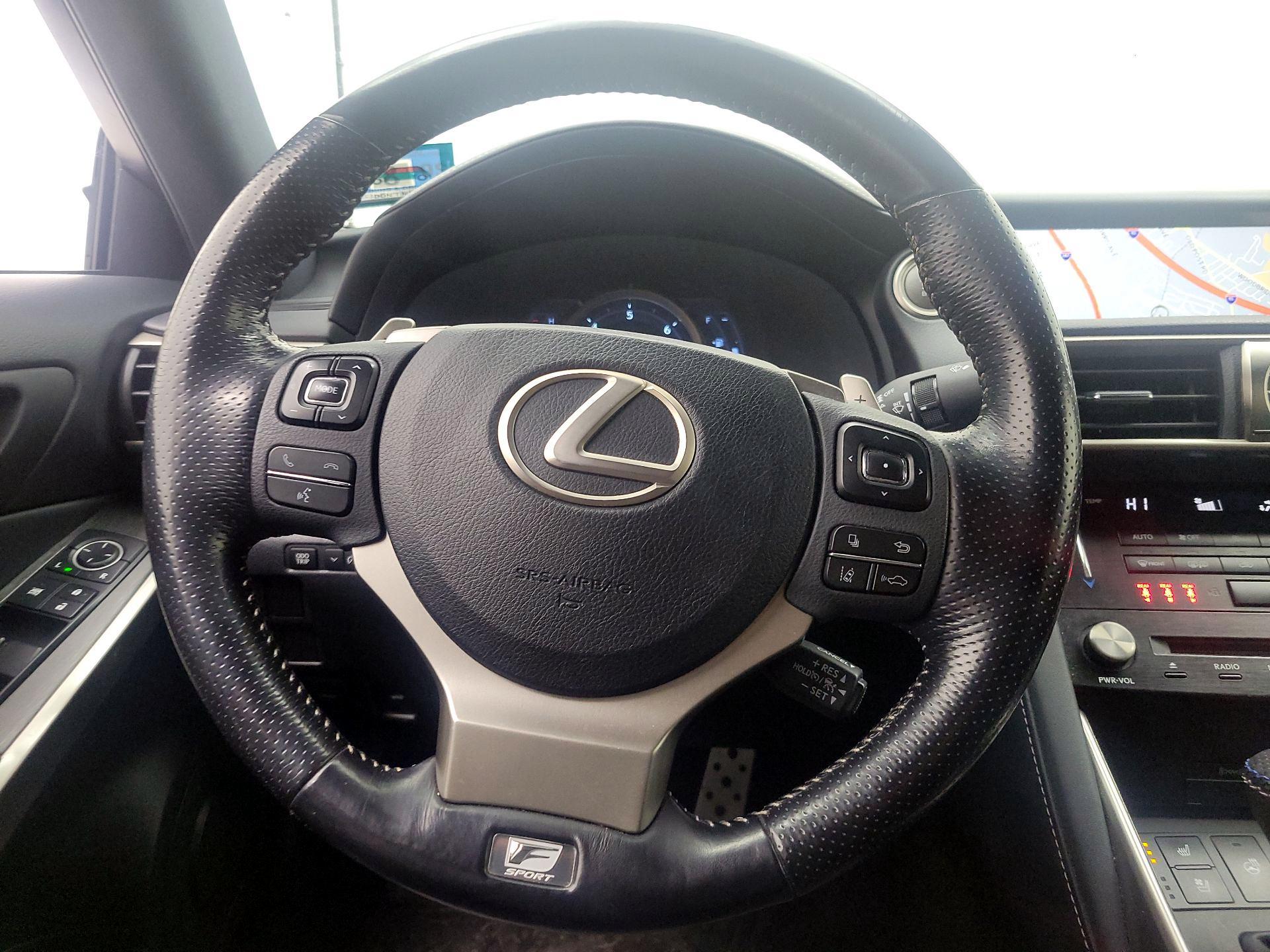 Thumbnail: 2017 Lexus IS - 10