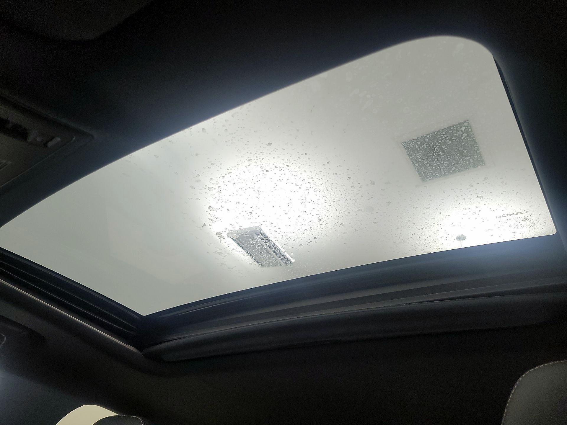 Thumbnail: 2017 Lexus IS - 19