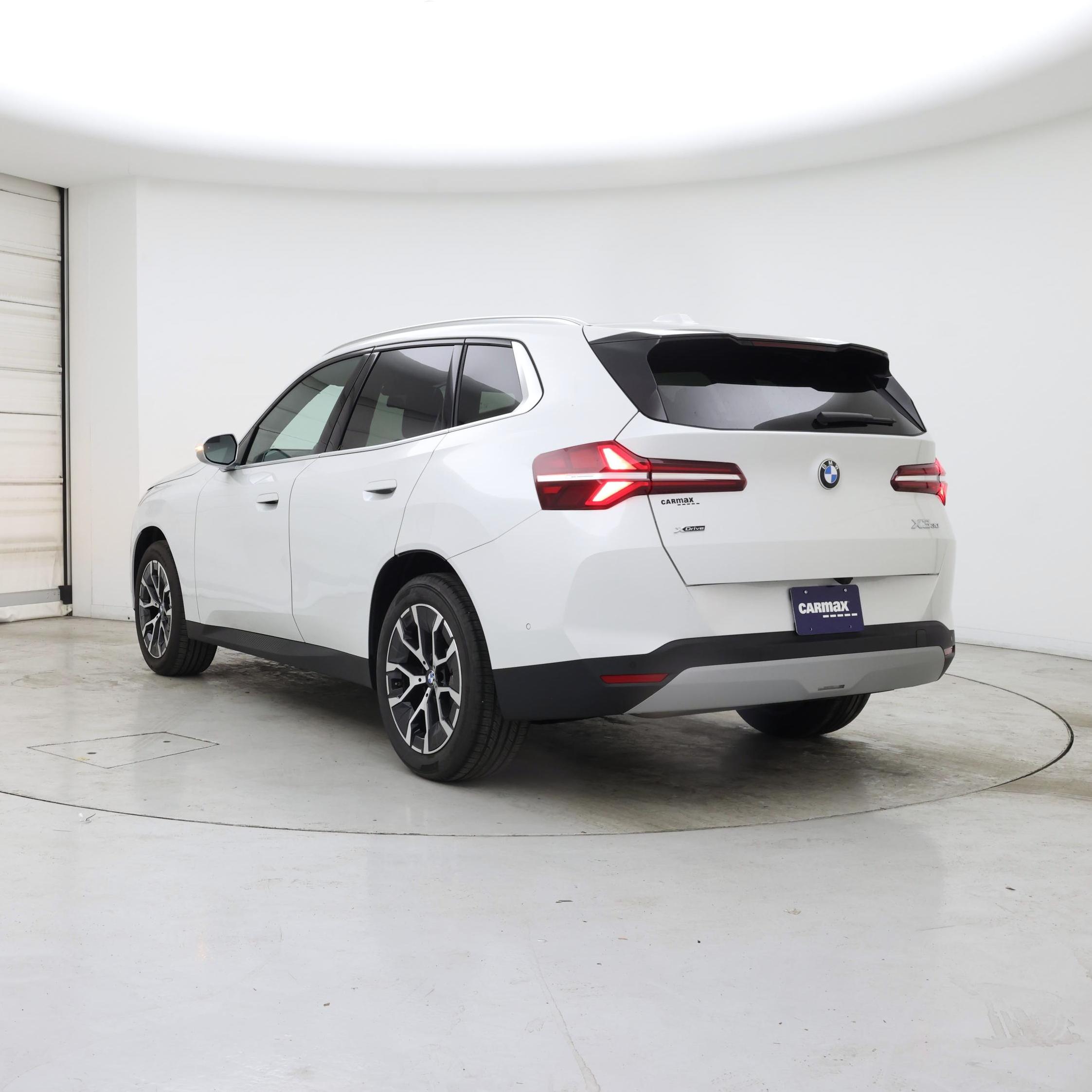 Thumbnail: 2026 BMW X3 - 2