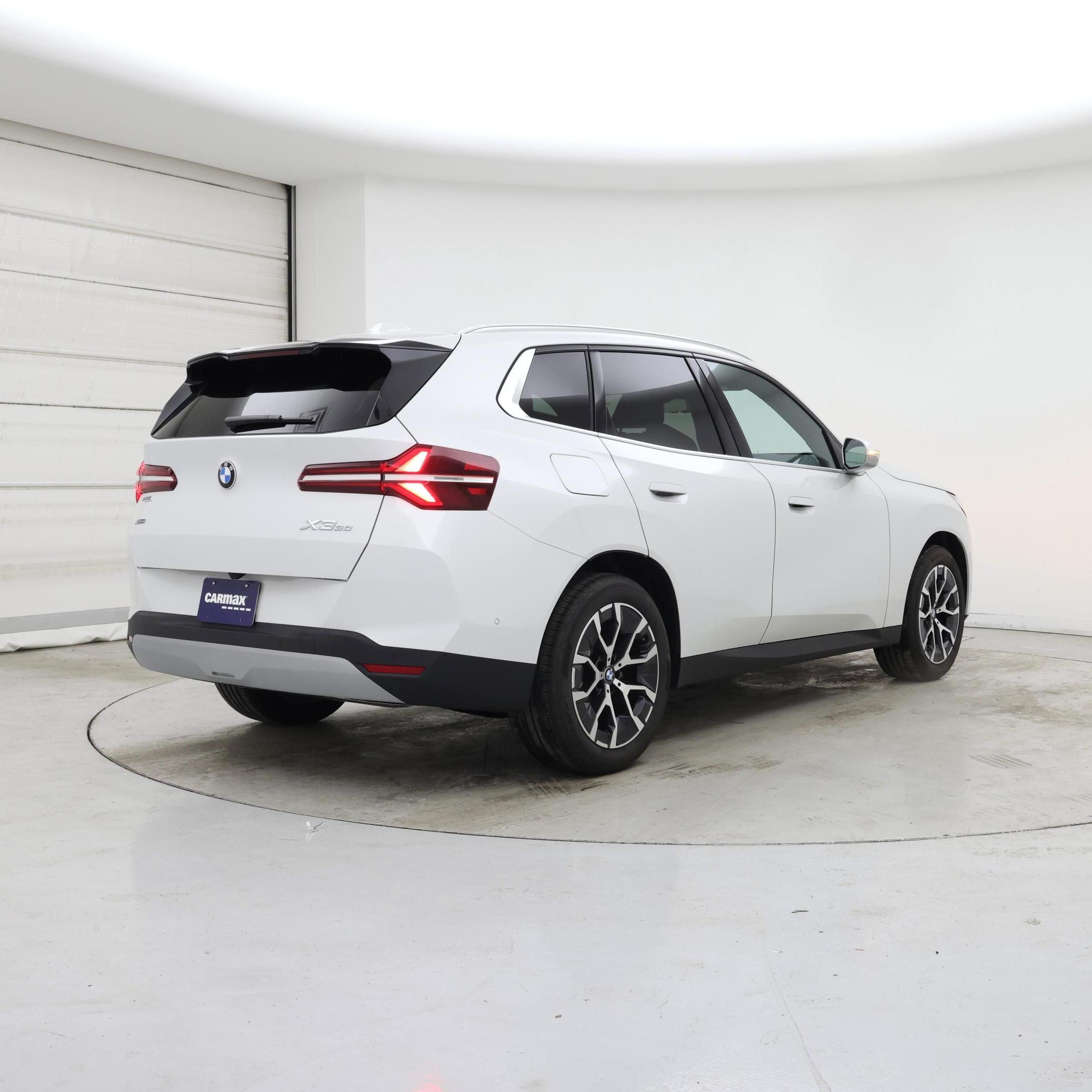 Thumbnail: 2026 BMW X3 - 8