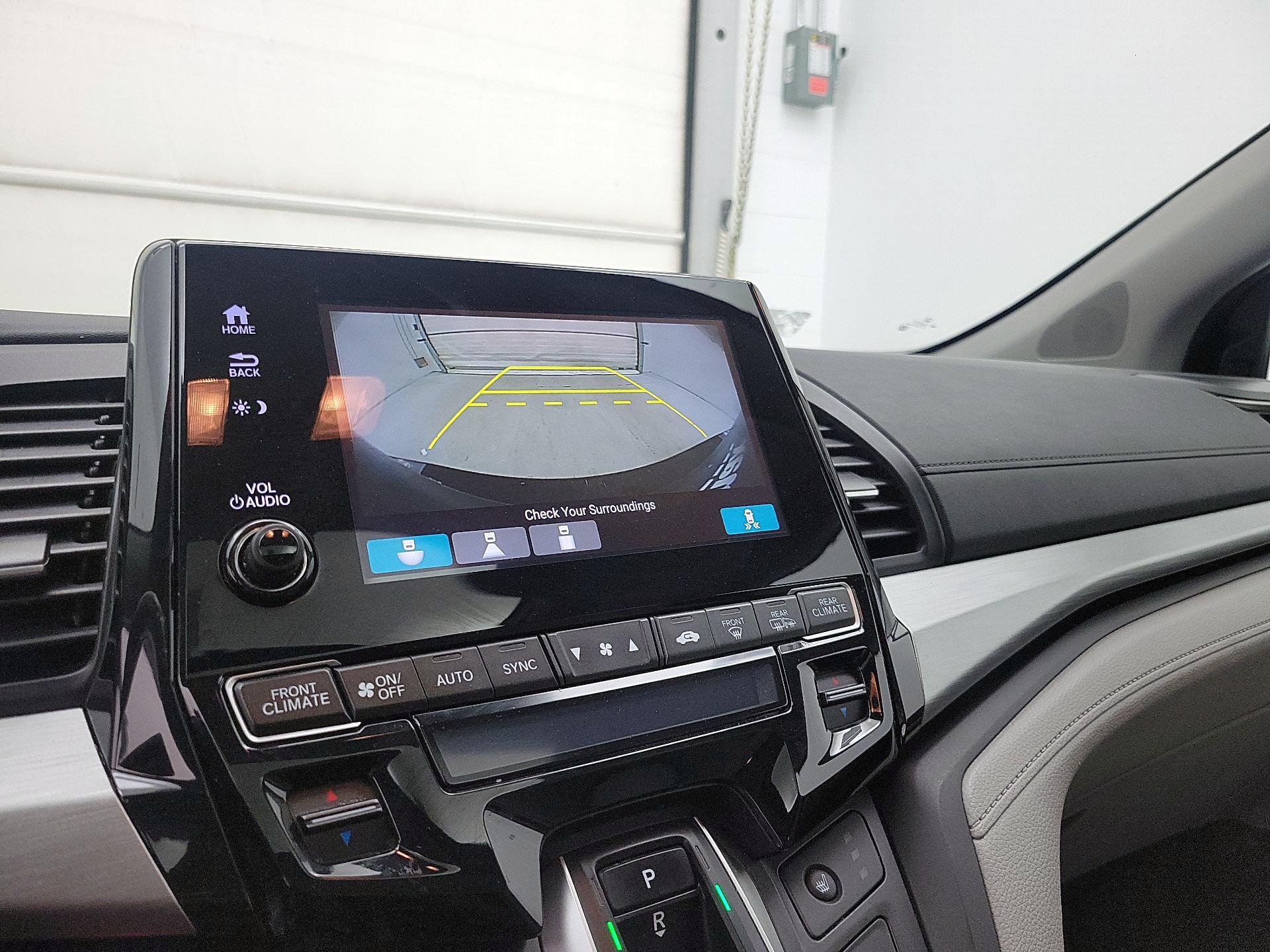 Thumbnail: 2020 Honda Odyssey - 14
