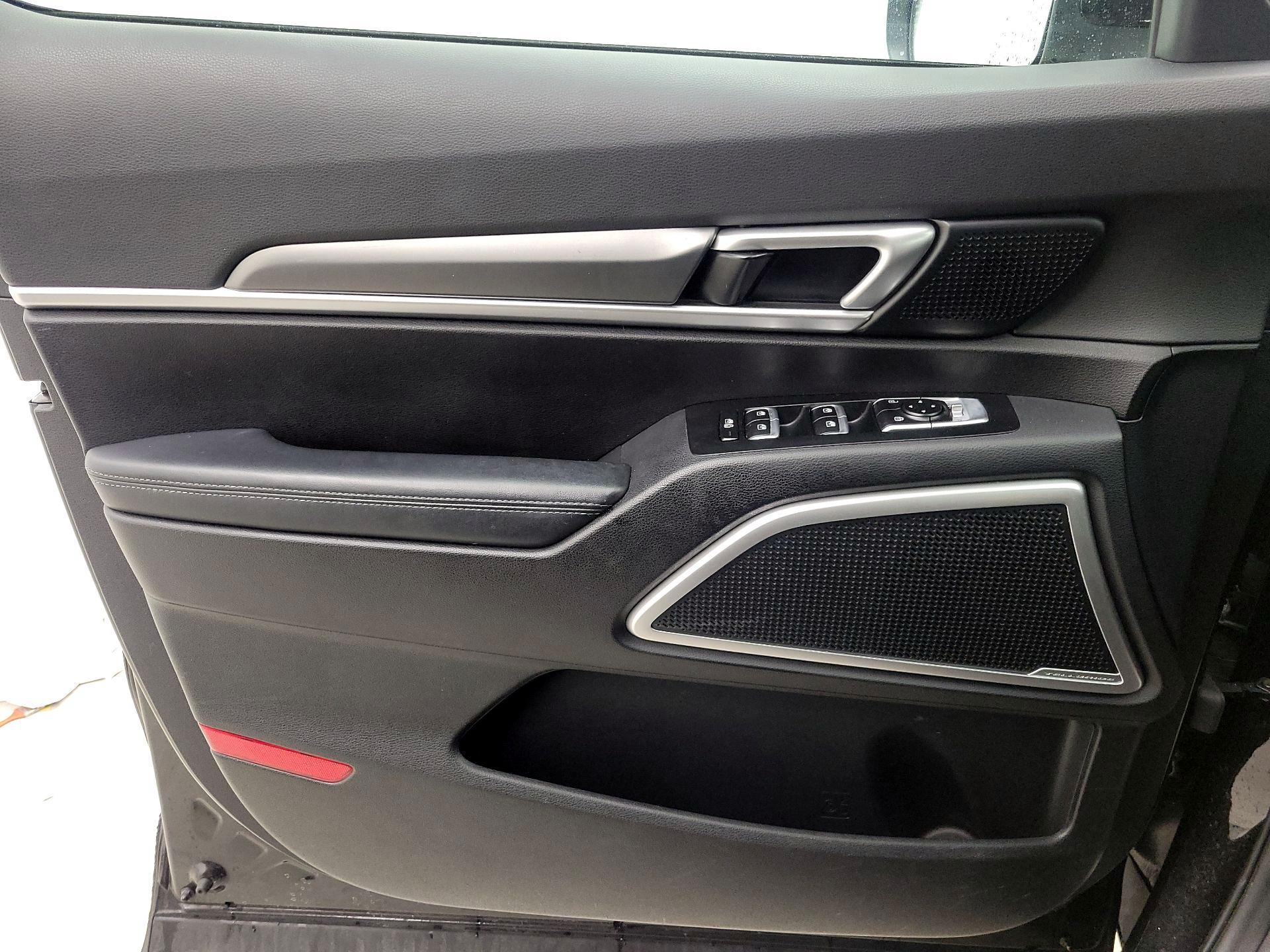 Thumbnail: 2021 Kia Telluride - 12