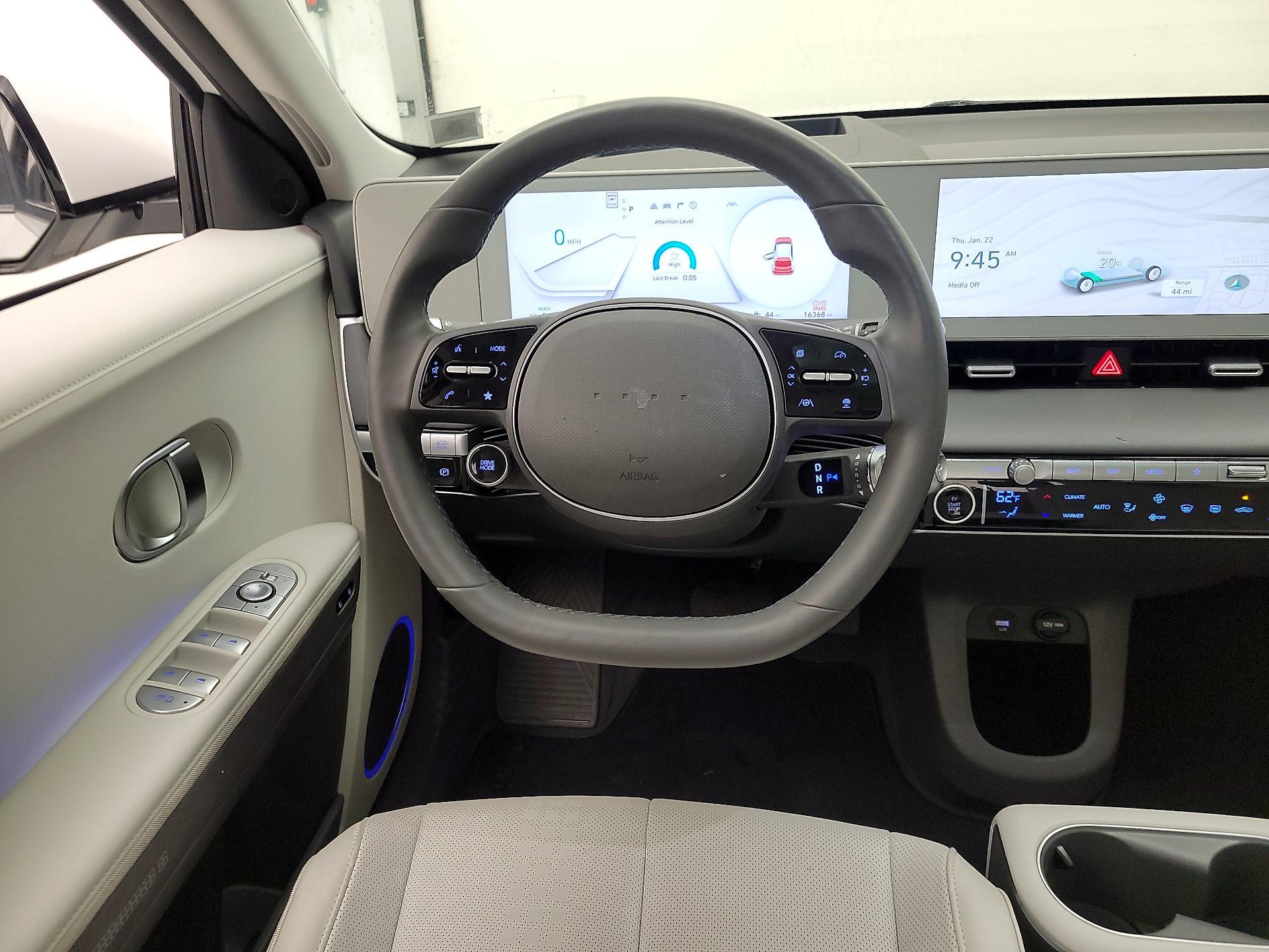 Thumbnail: 2022 Hyundai Ioniq 5 - 10