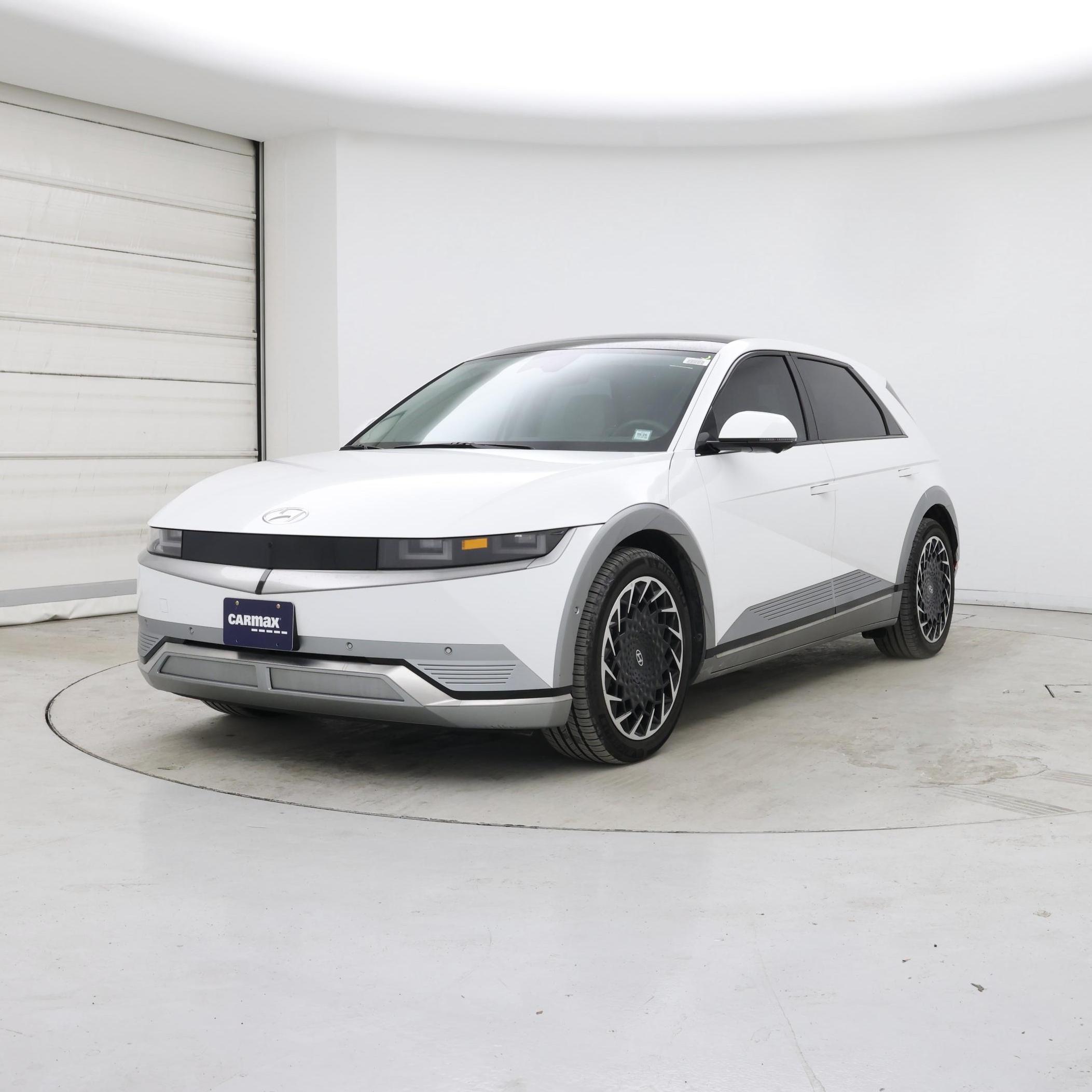 Thumbnail: 2022 Hyundai Ioniq 5 - 4