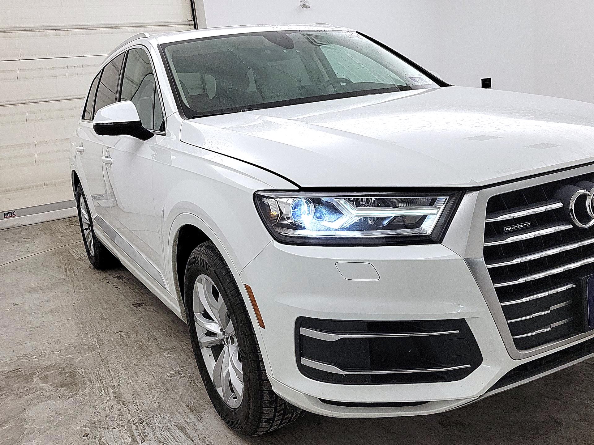 Thumbnail: 2019 Audi Q7 - 1