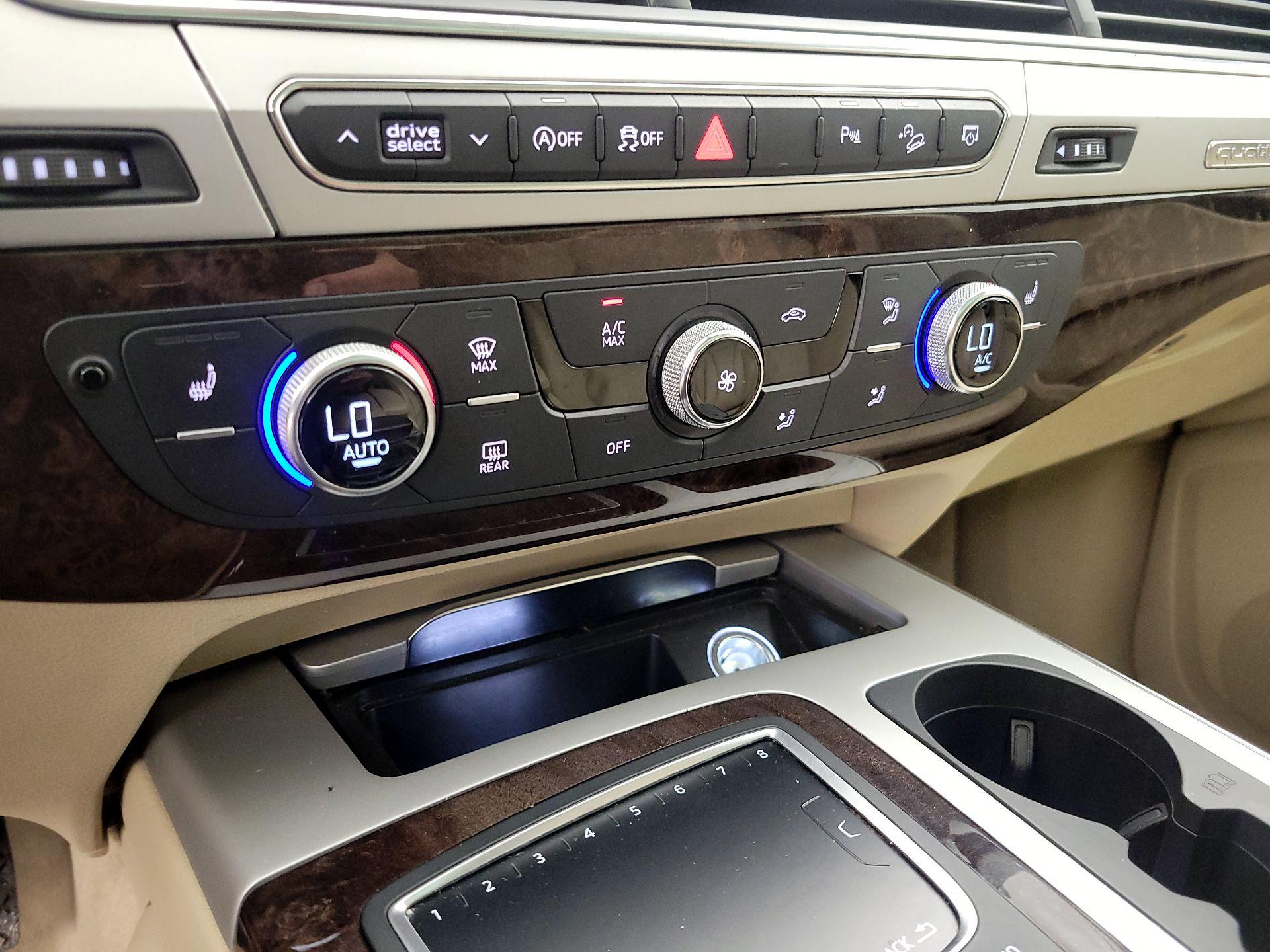 Thumbnail: 2019 Audi Q7 - 14