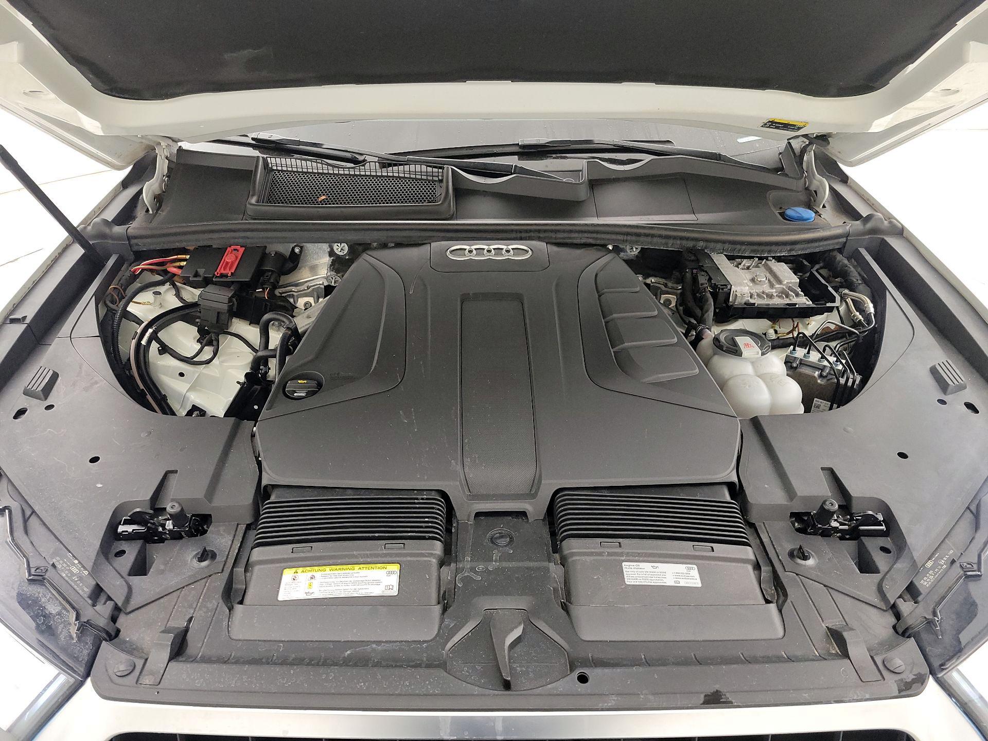 Thumbnail: 2019 Audi Q7 - 20