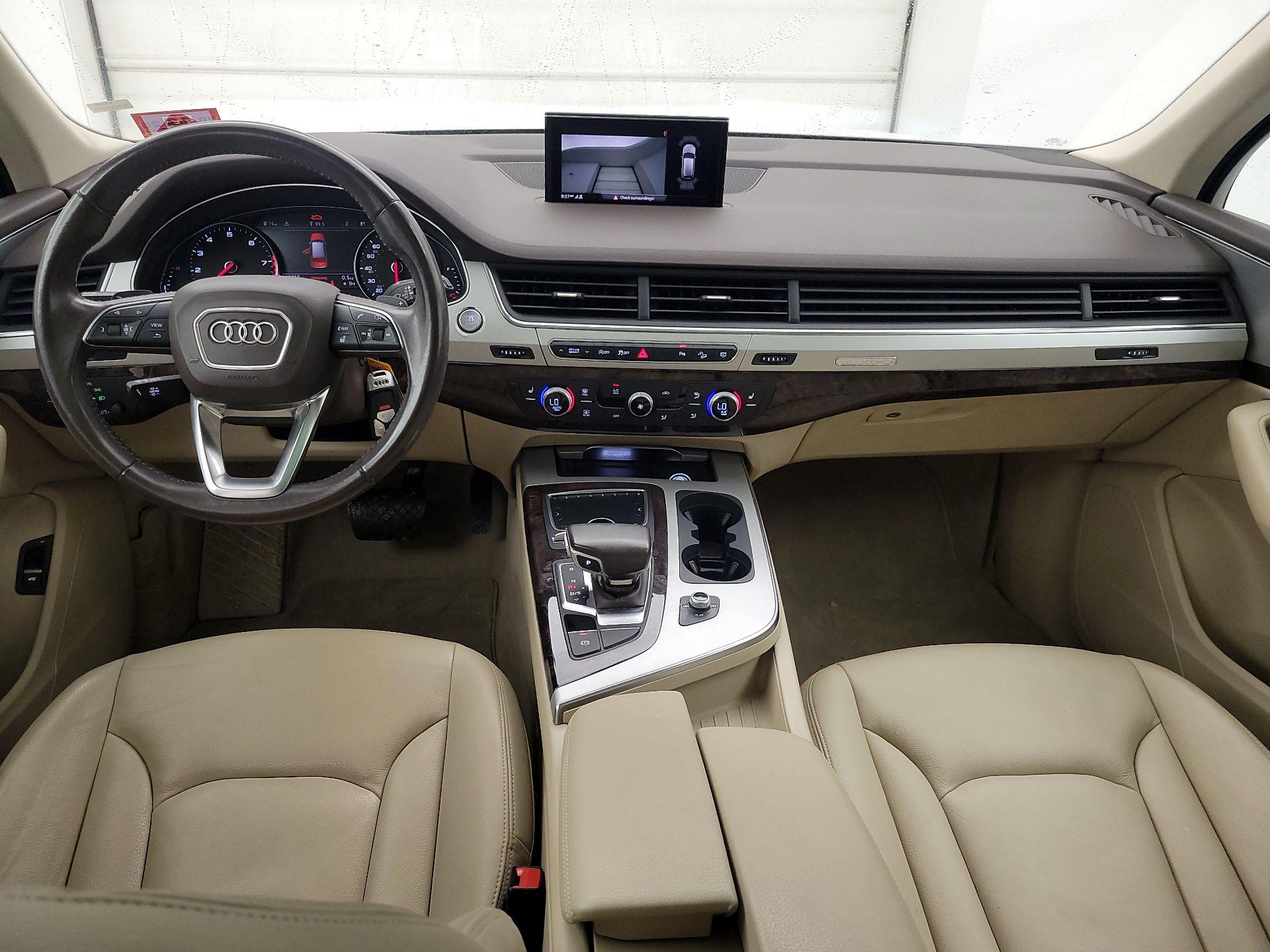 Thumbnail: 2019 Audi Q7 - 8