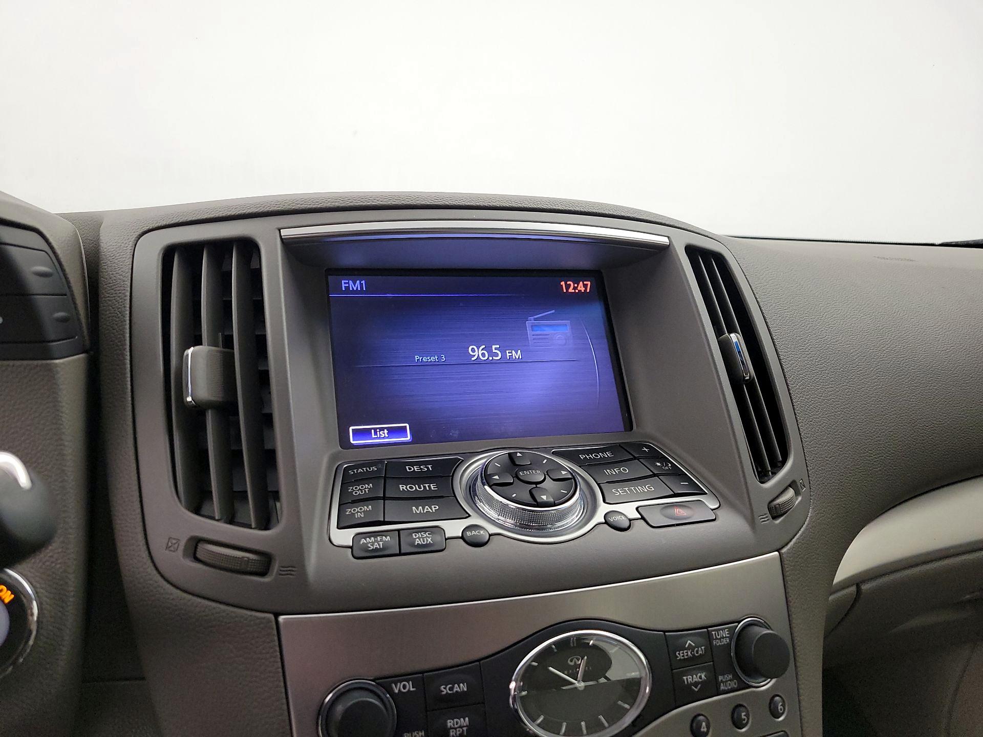 Thumbnail: 2015 INFINITI  - 16