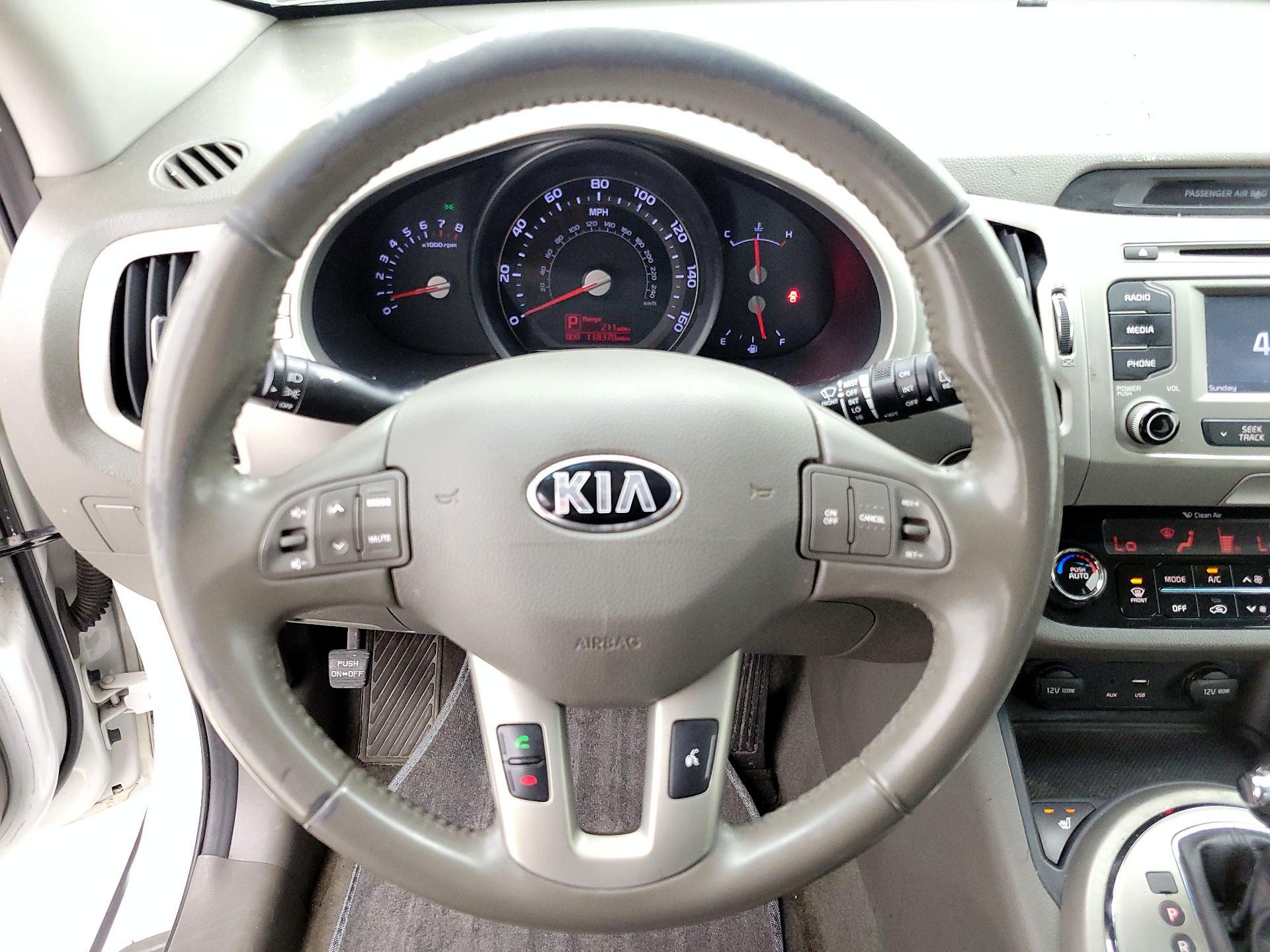 Thumbnail: 2016 Kia Sportage - 10
