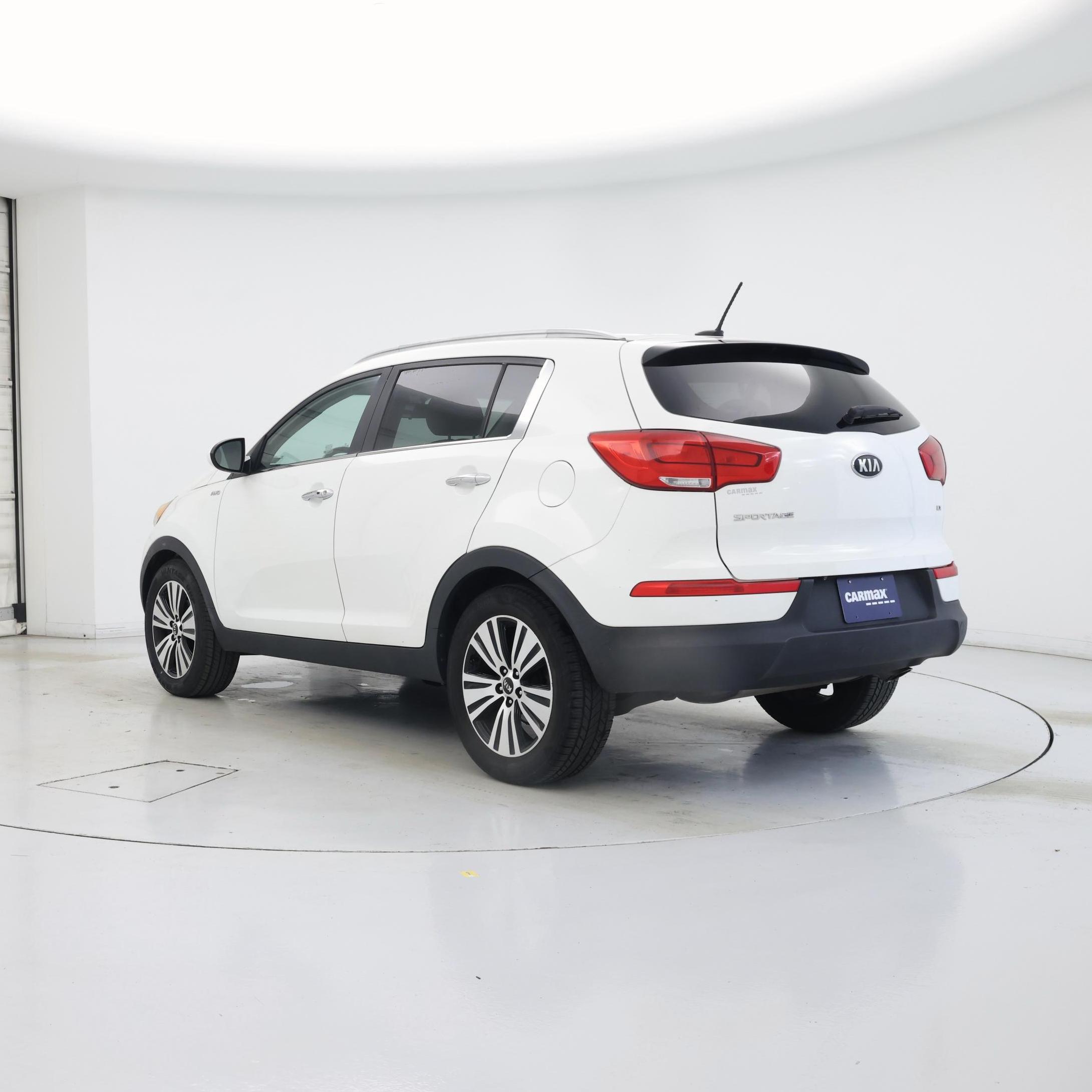 Thumbnail: 2016 Kia Sportage - 2