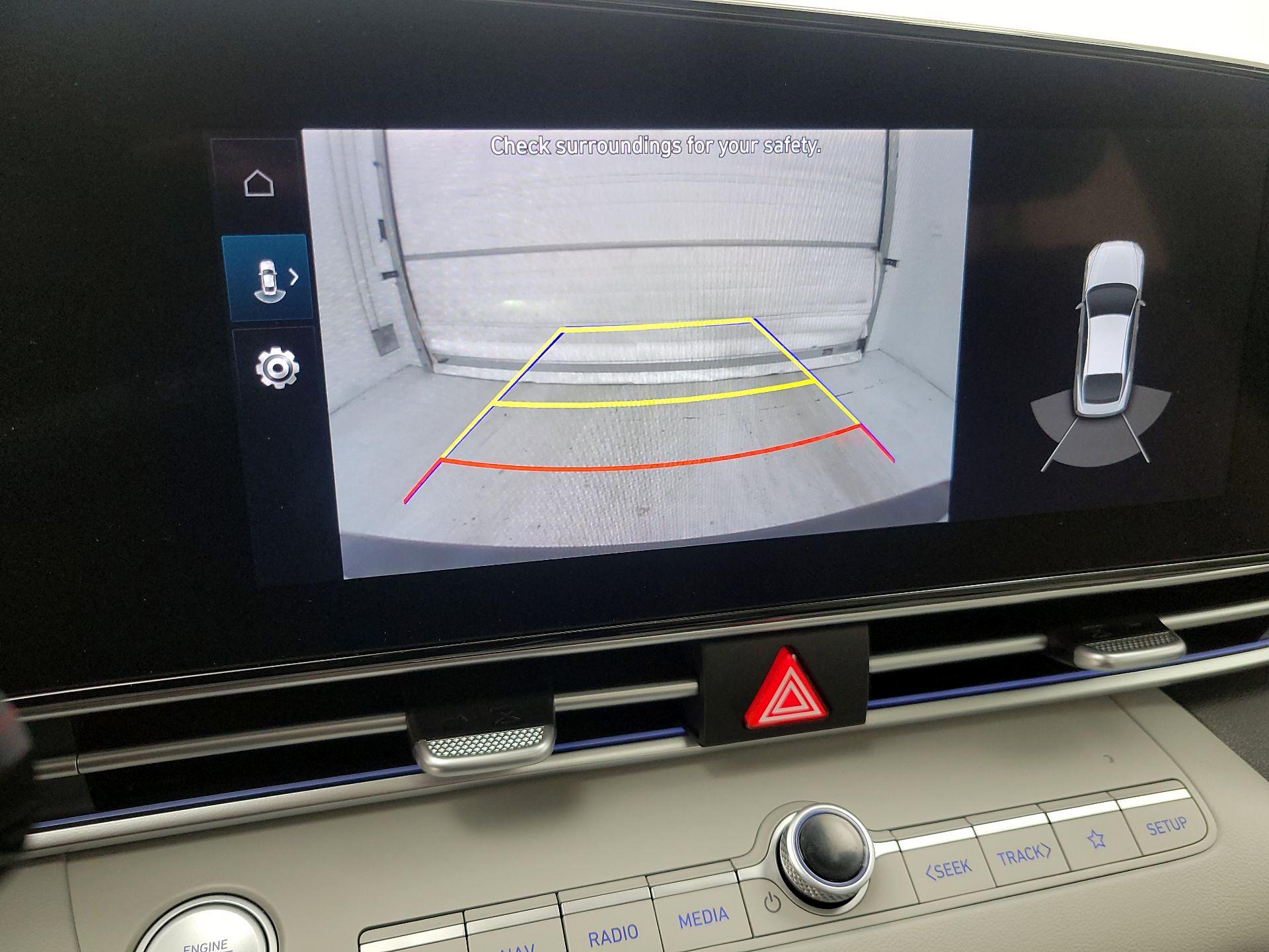 Thumbnail: 2023 Hyundai Elantra - 14