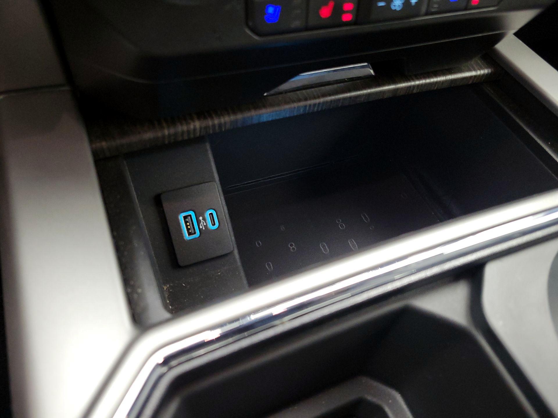 Thumbnail: 2021 Ford F-250 - 18