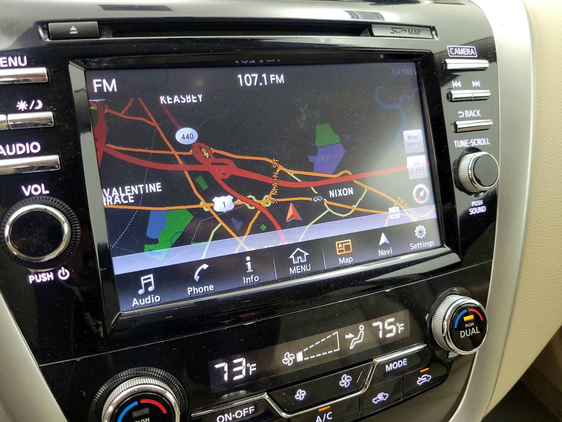 Thumbnail: 2015 Nissan Murano - 14