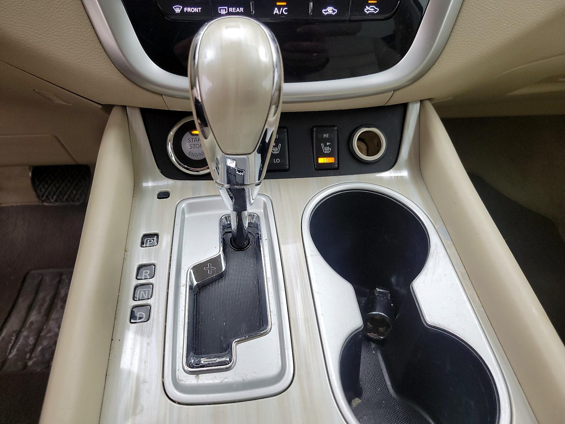 Thumbnail: 2015 Nissan Murano - 18