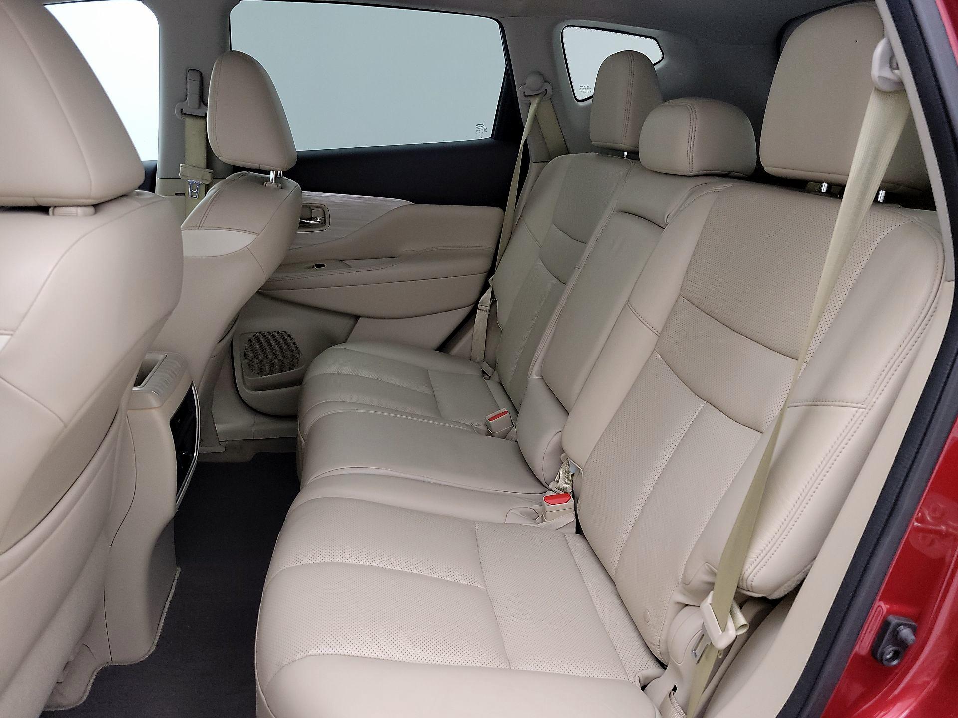 Thumbnail: 2015 Nissan Murano - 20