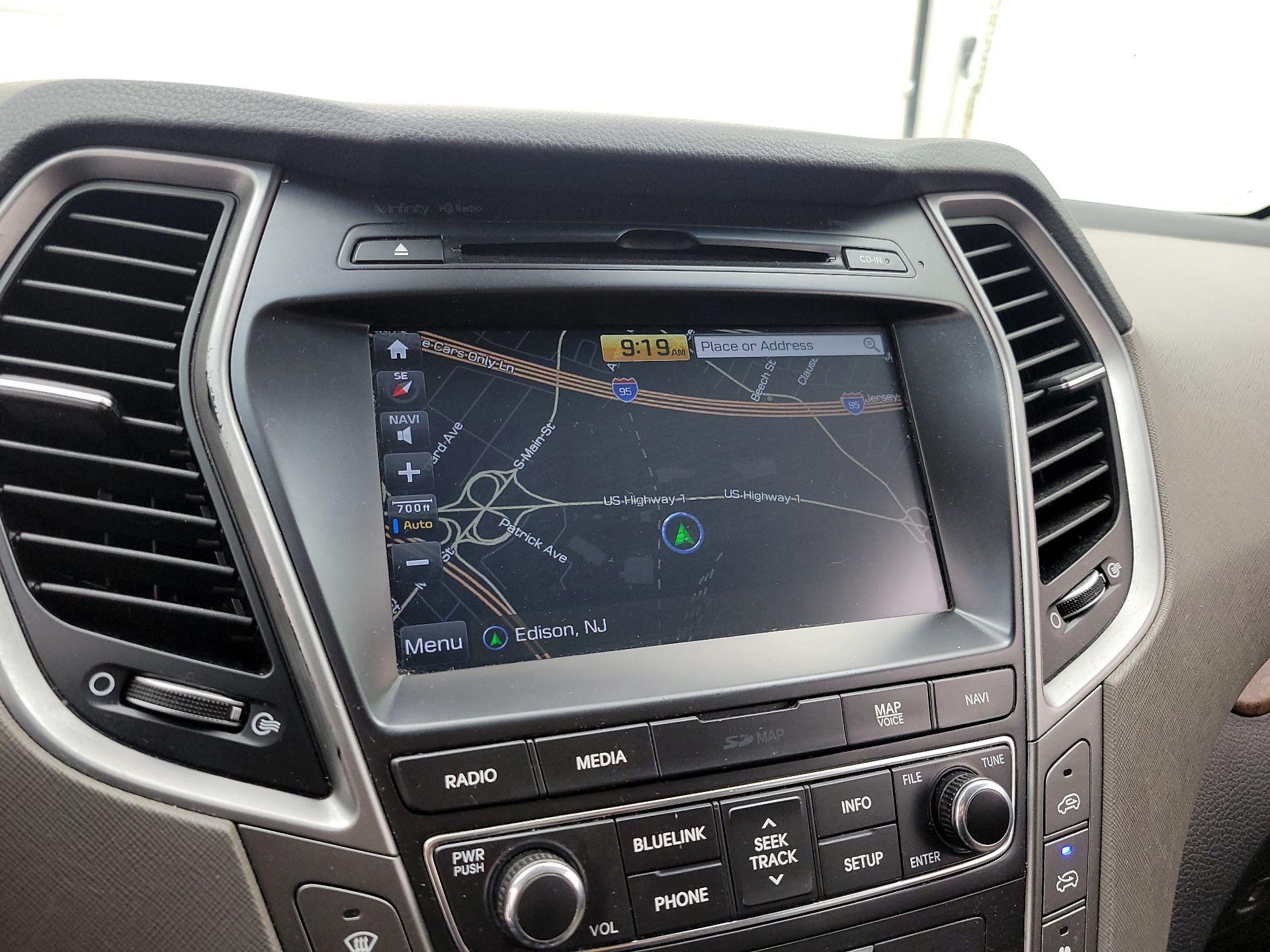 Thumbnail: 2017 Hyundai Santa Fe - 14