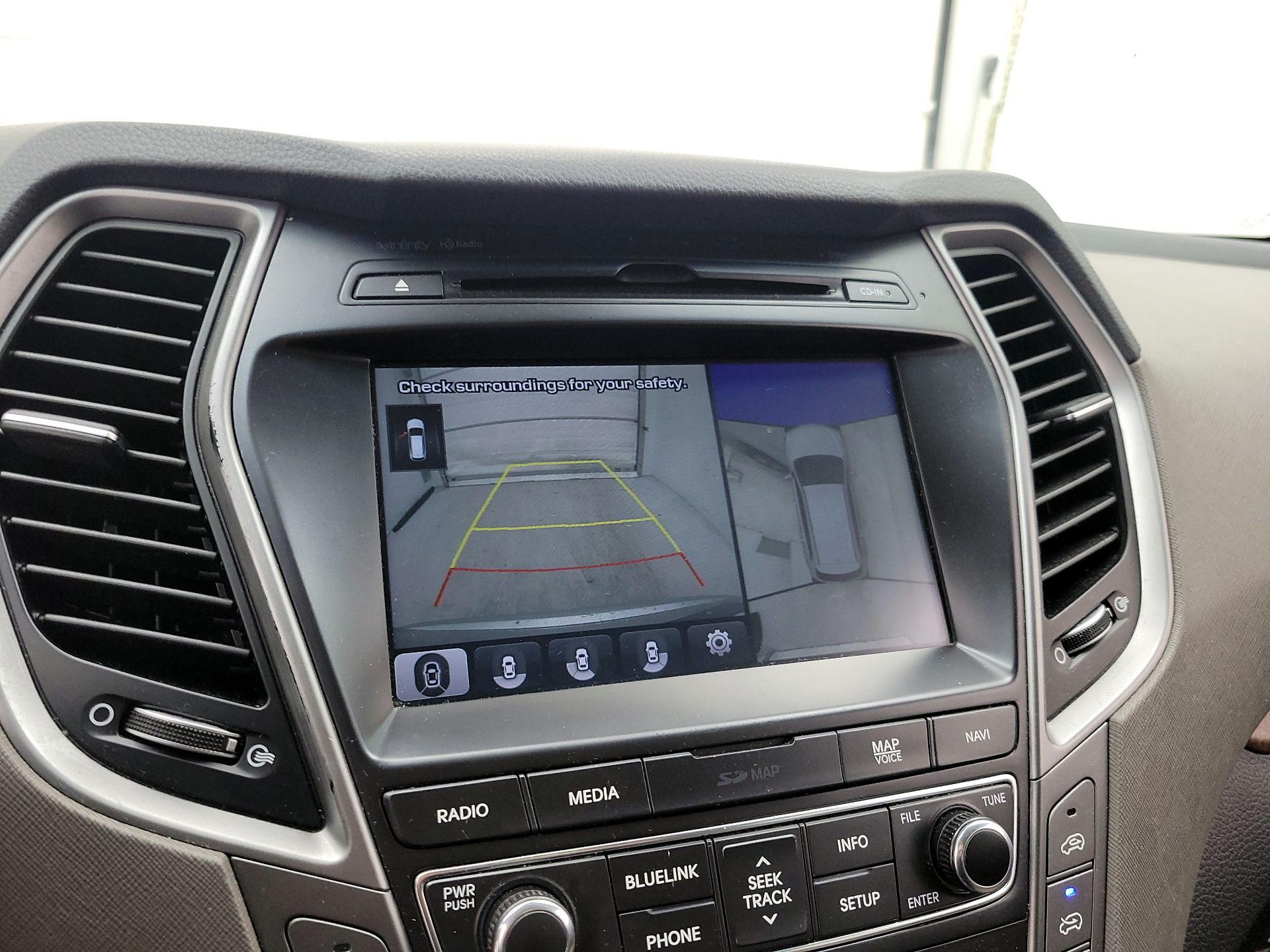 Thumbnail: 2017 Hyundai Santa Fe - 15