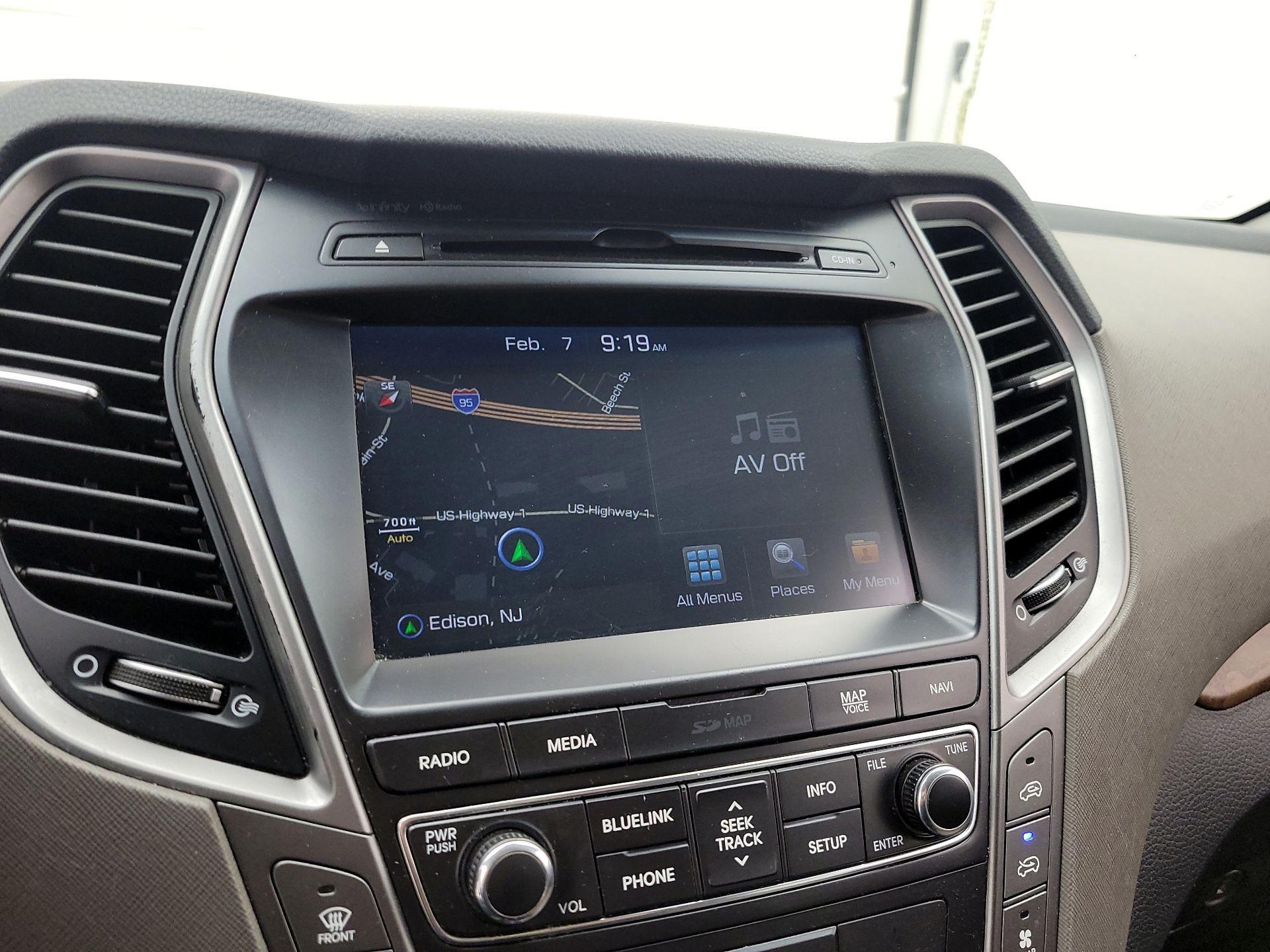 Thumbnail: 2017 Hyundai Santa Fe - 16