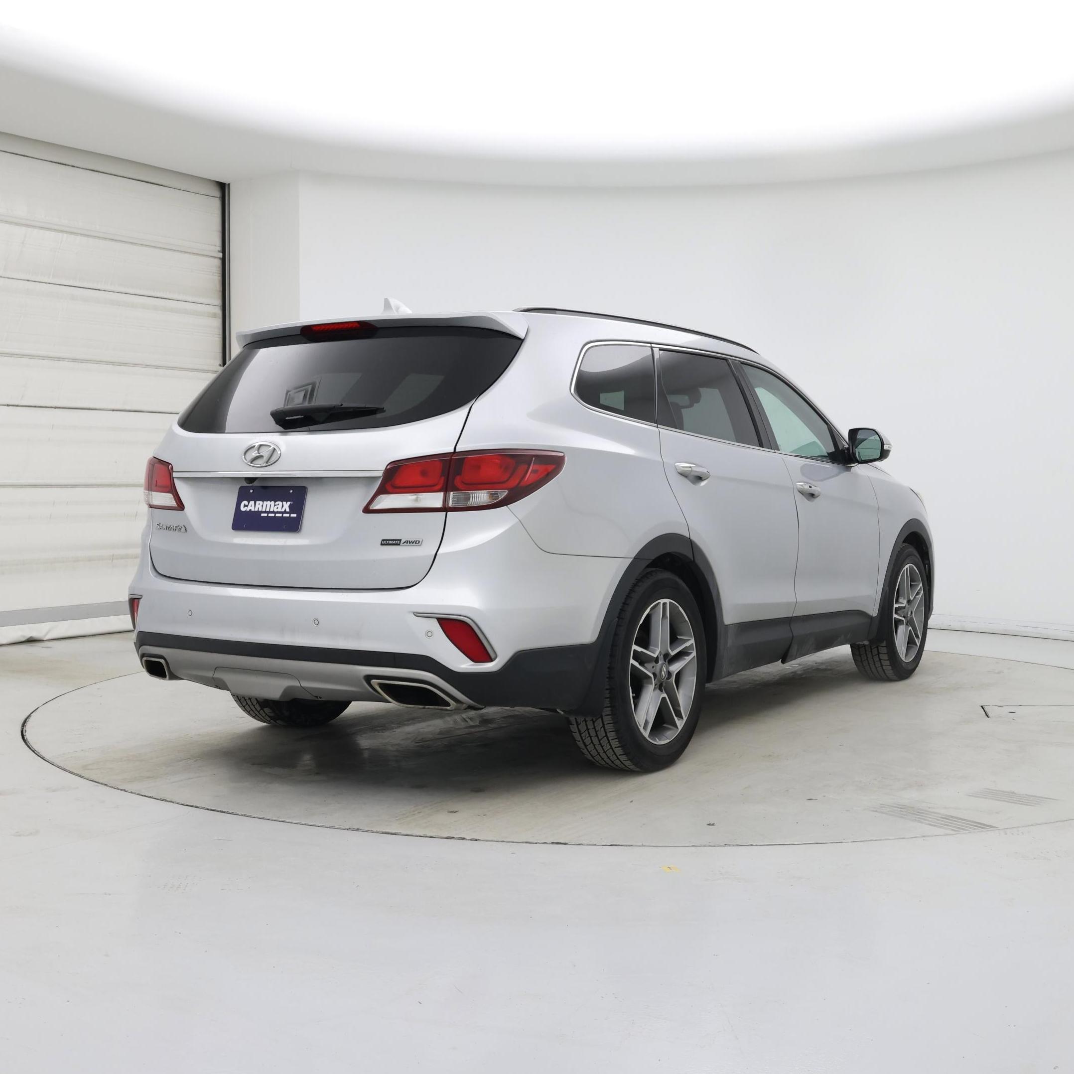 Thumbnail: 2017 Hyundai Santa Fe - 8