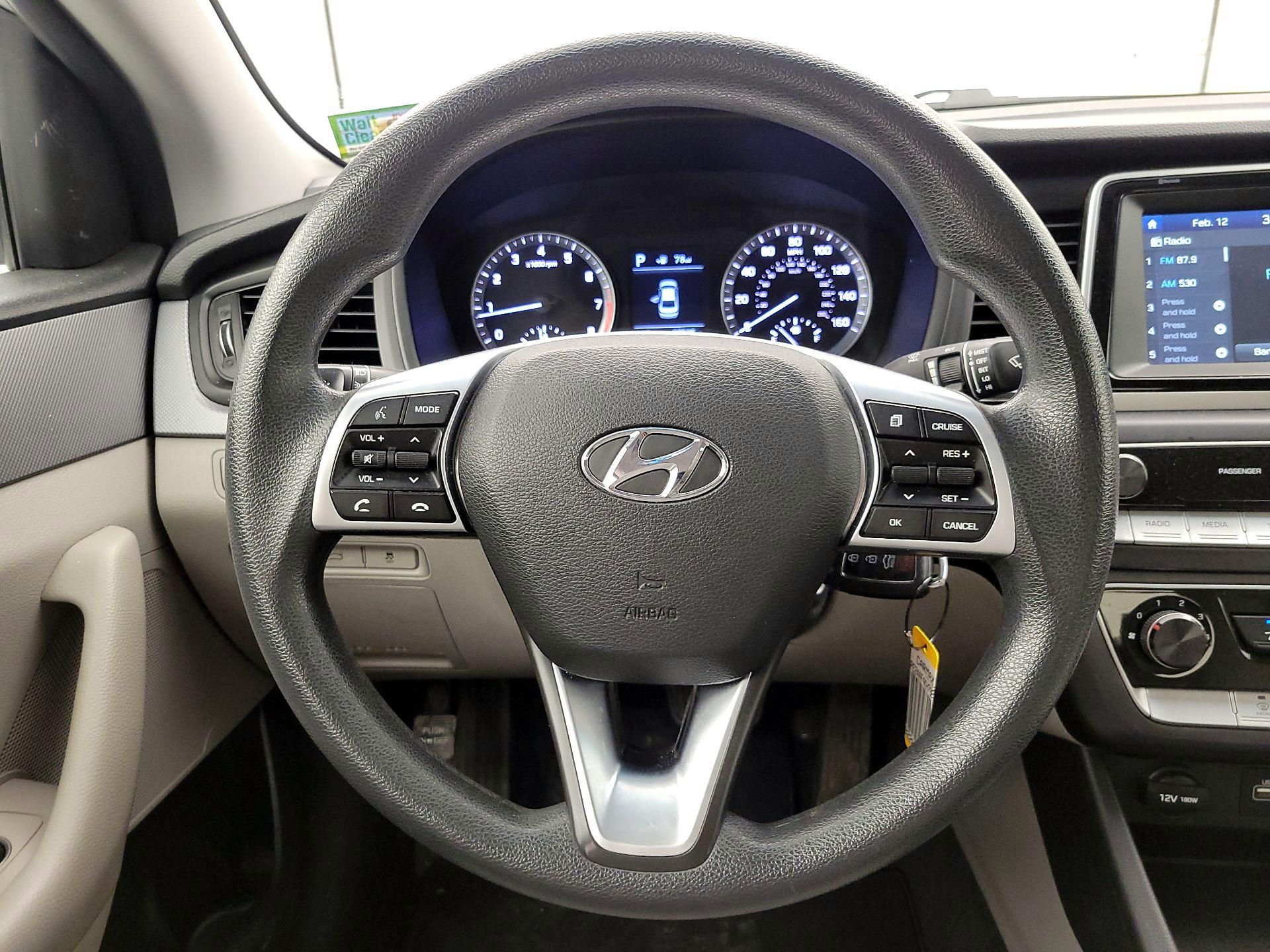 Thumbnail: 2019 Hyundai Sonata - 10