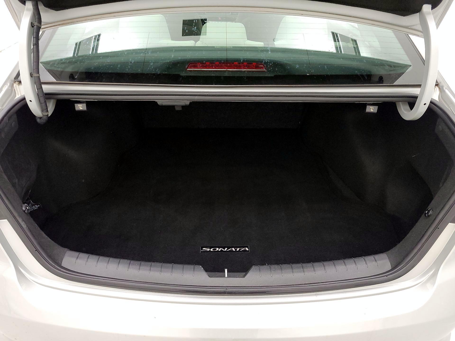 Thumbnail: 2019 Hyundai Sonata - 20