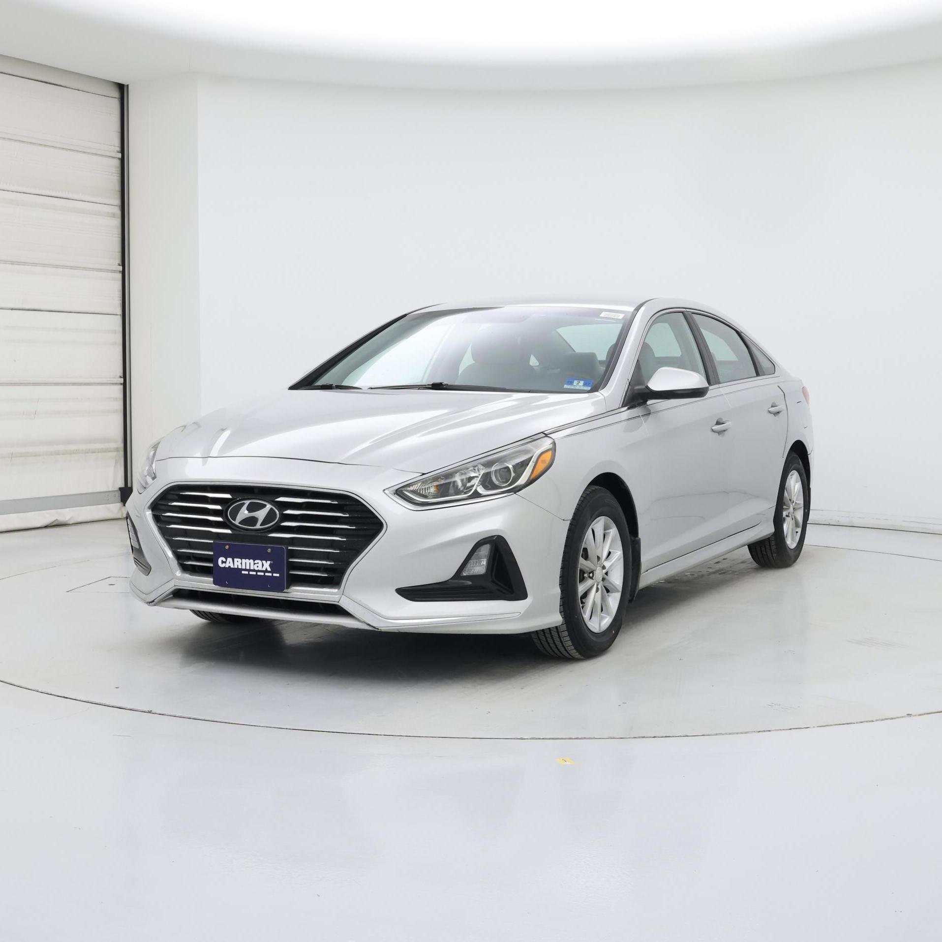 Thumbnail: 2019 Hyundai Sonata - 4