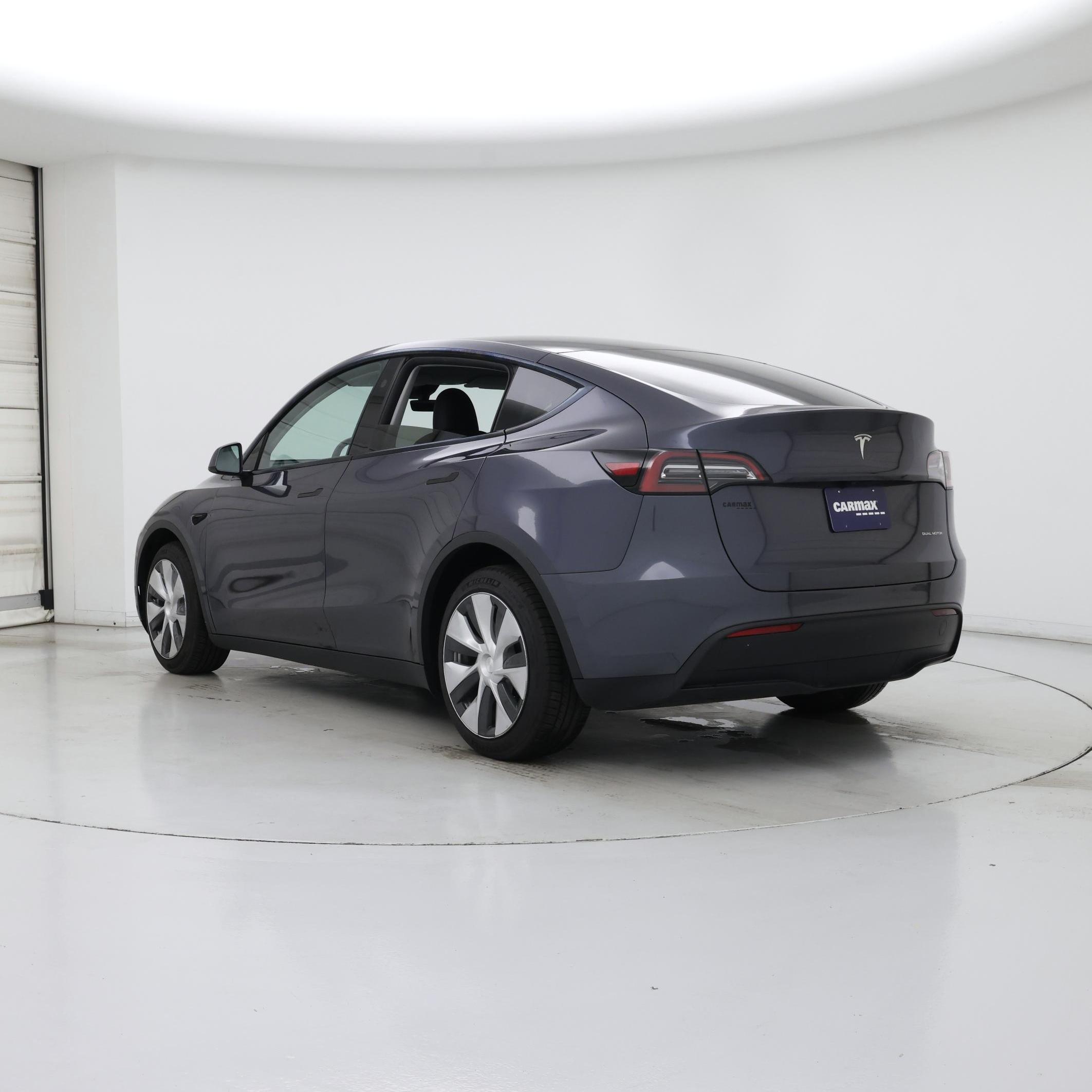Thumbnail: 2023 Tesla Model Y - 2