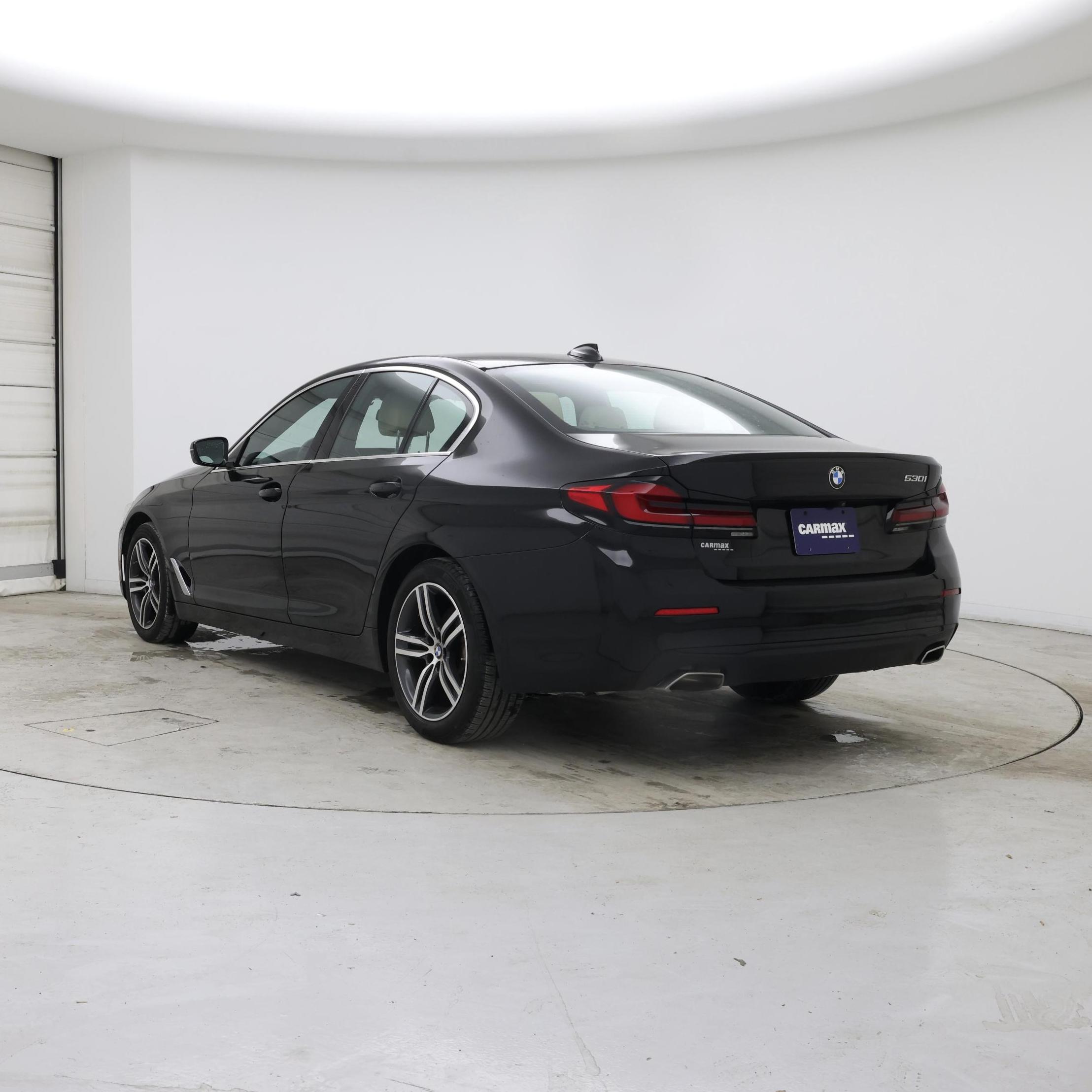 Thumbnail: 2022 BMW 5 Series - 2