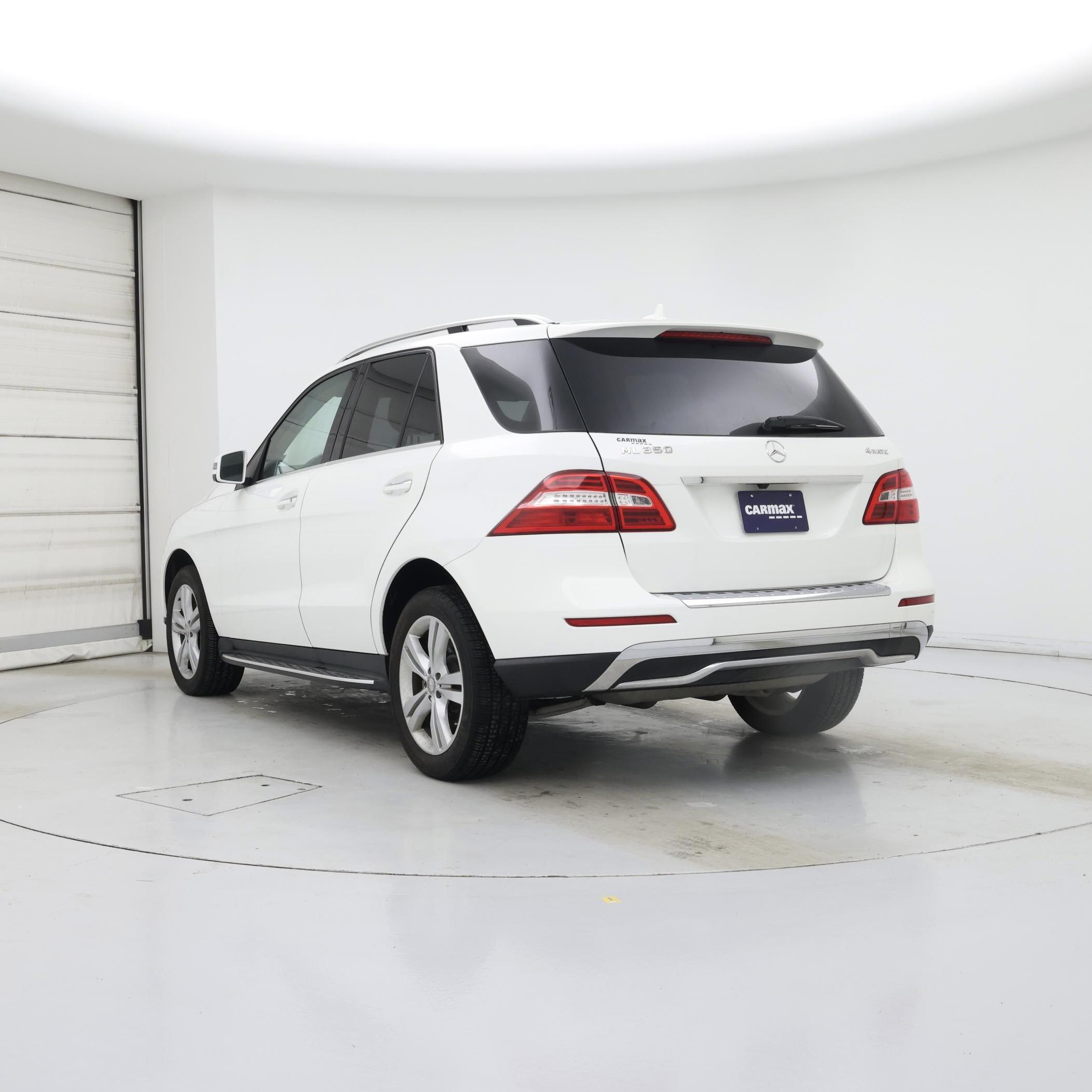 Thumbnail: 2015 Mercedes-Benz M-Class - 2