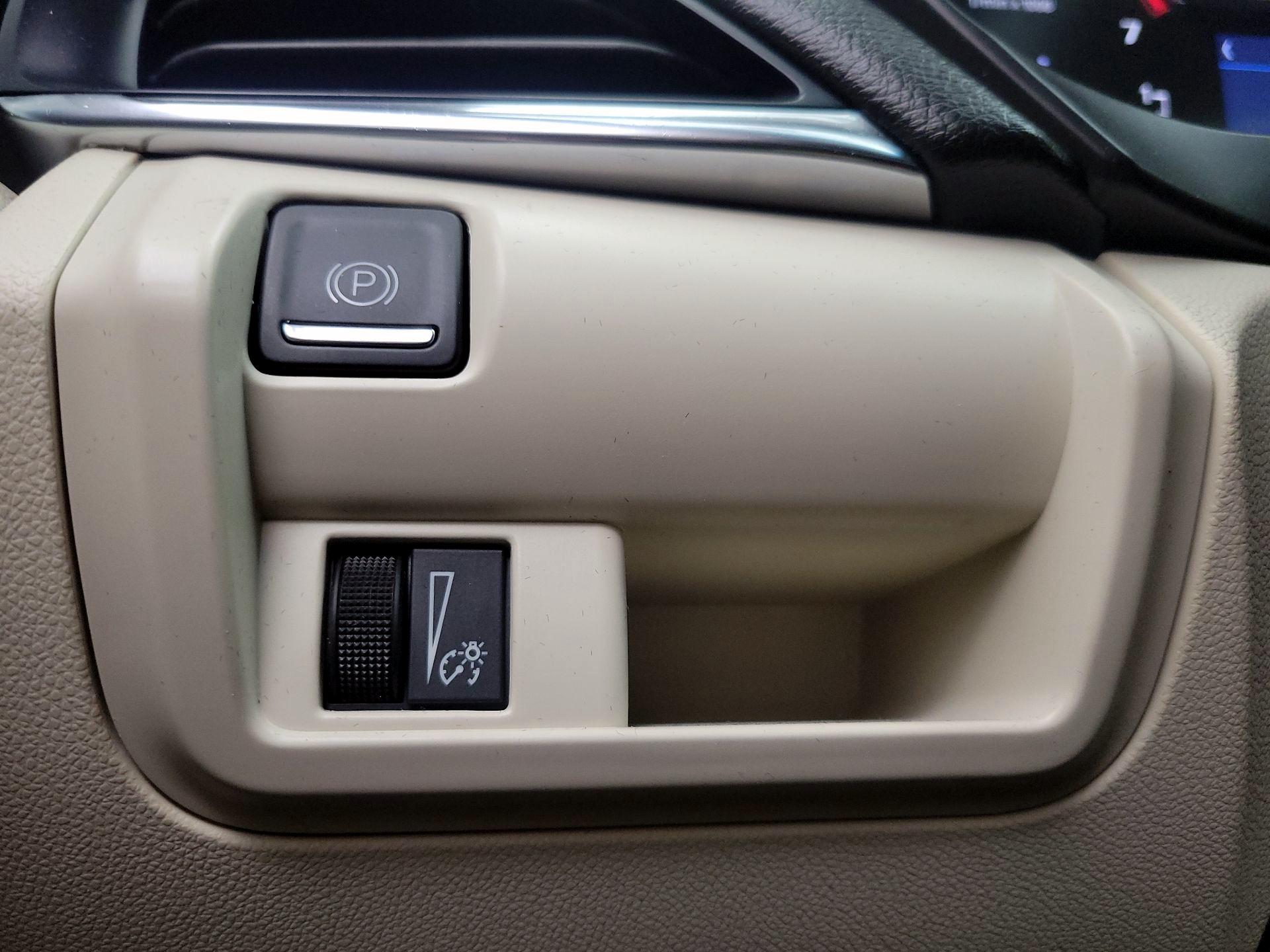 Thumbnail: 2025 Cadillac CT4 - 13