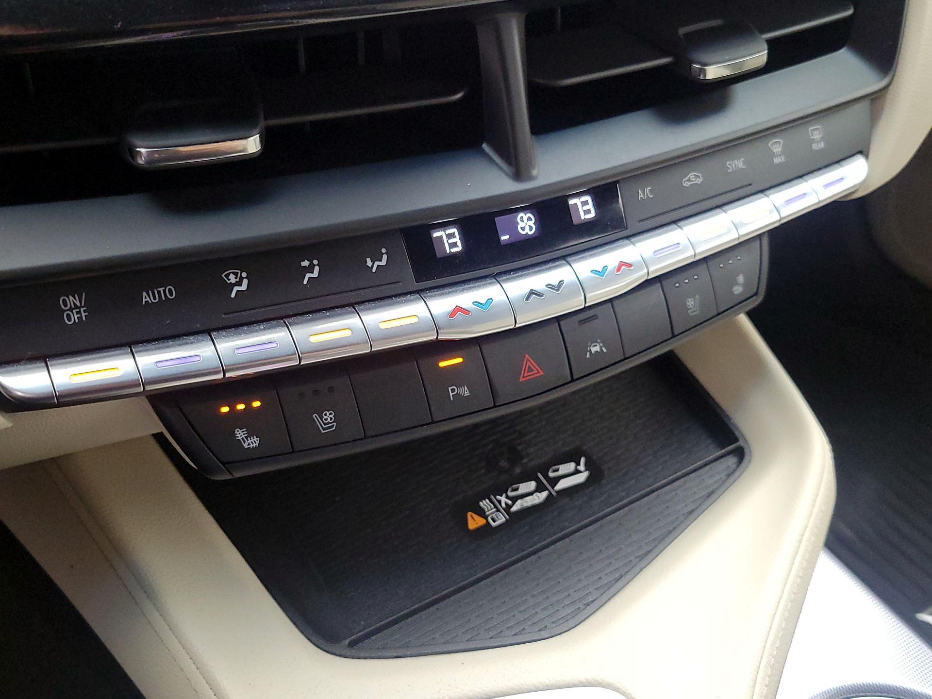 Thumbnail: 2025 Cadillac CT4 - 17