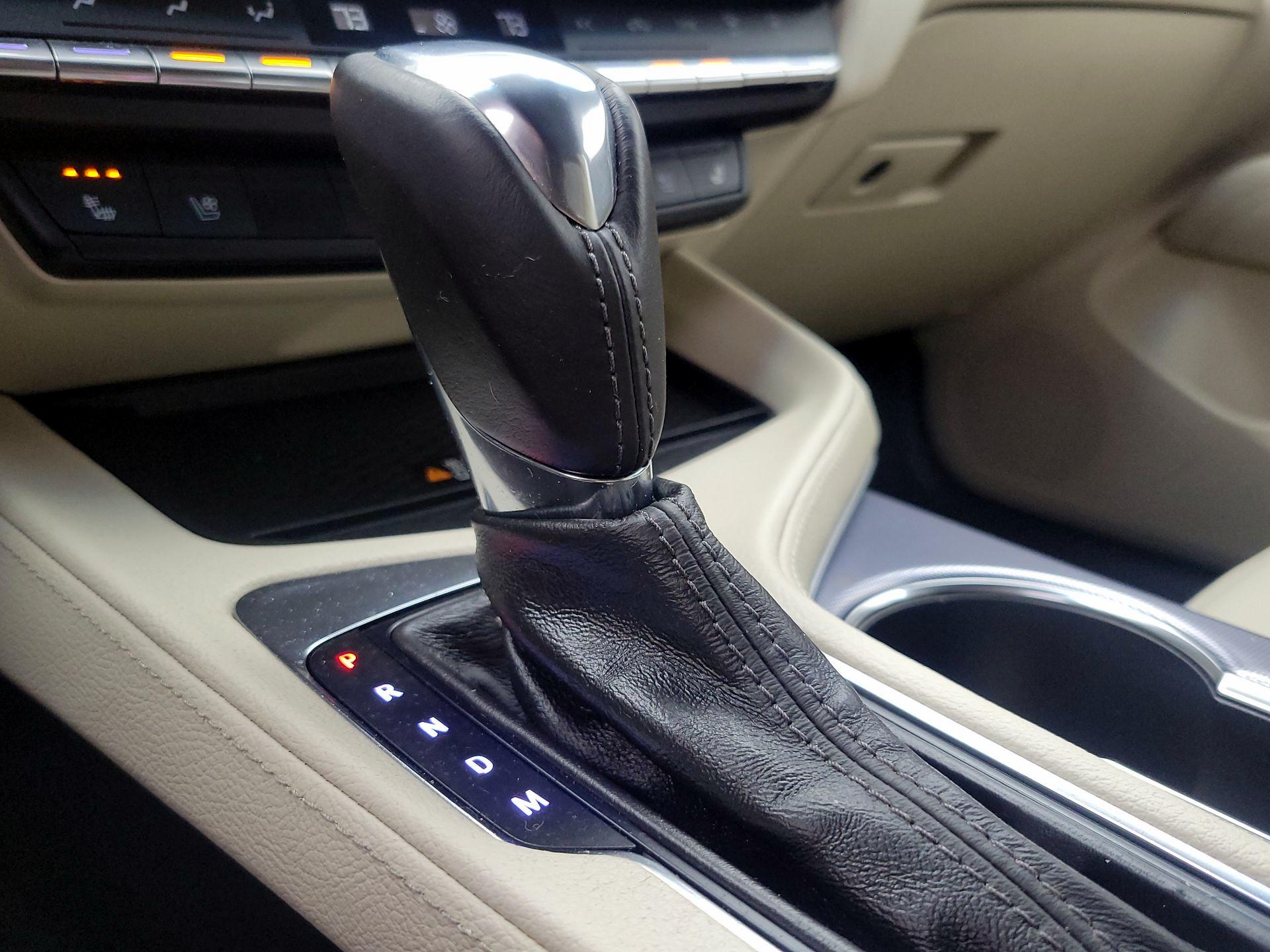 Thumbnail: 2025 Cadillac CT4 - 18