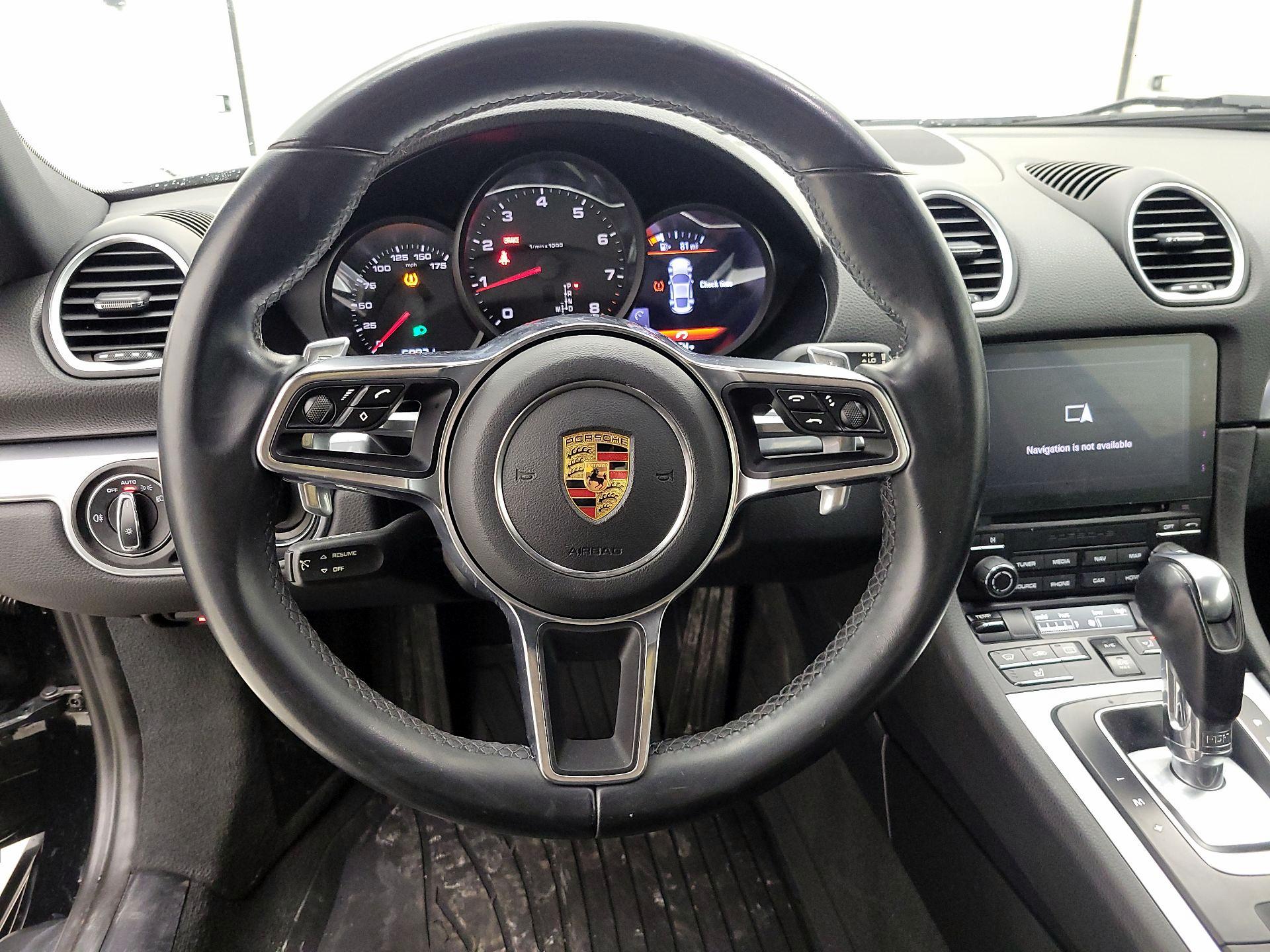 Thumbnail: 2018 Porsche 718 Cayman - 10